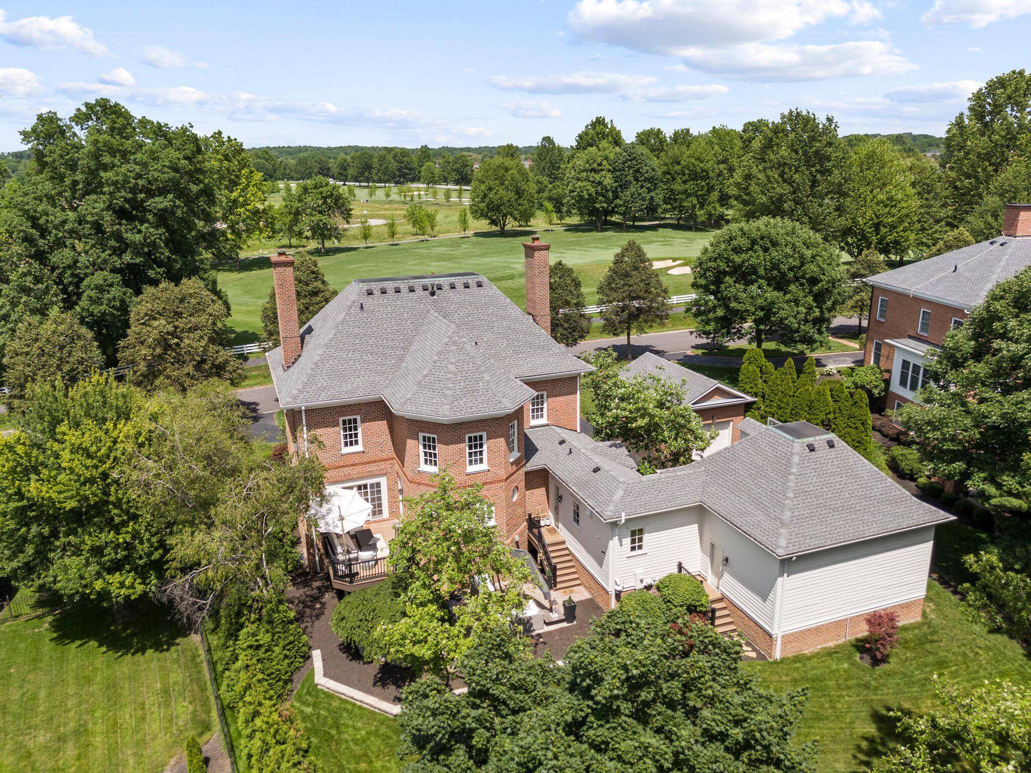 New Albany, OH 43054,7555 Lambton Park Road
