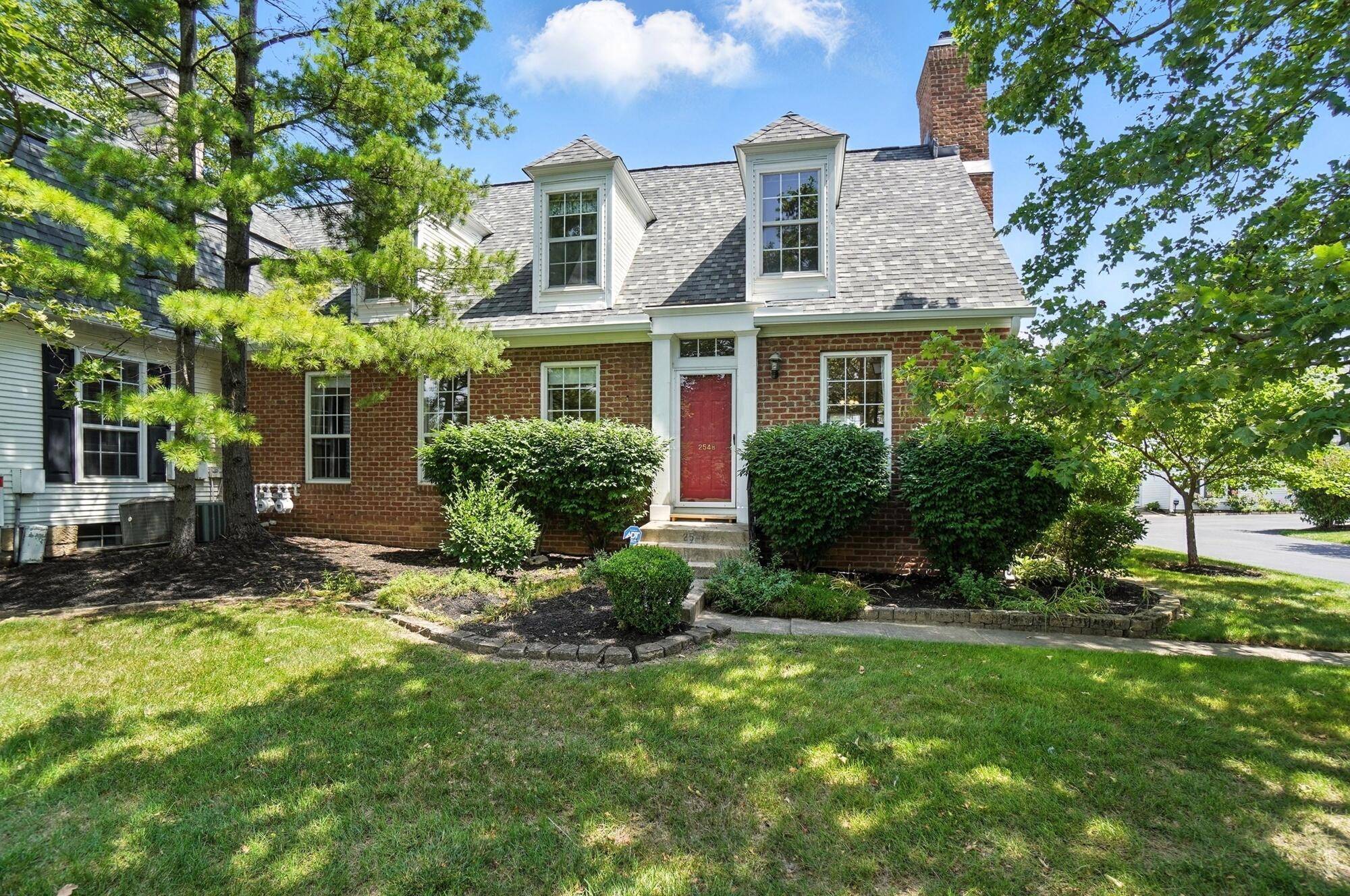 Grove City, OH 43123,2548 Swan Drive