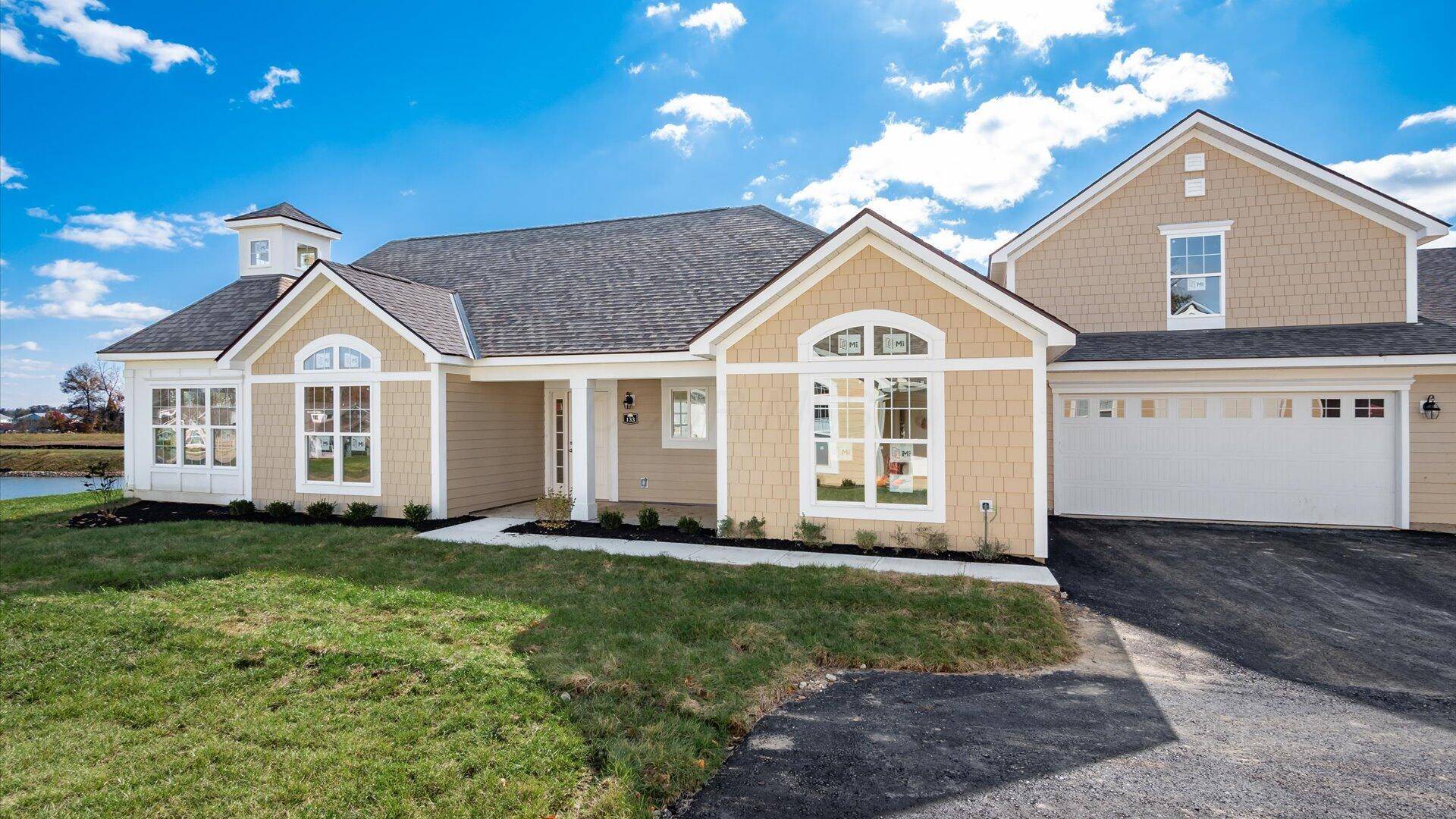 Buckeye Lake, OH 43008,141 Narragansett Drive
