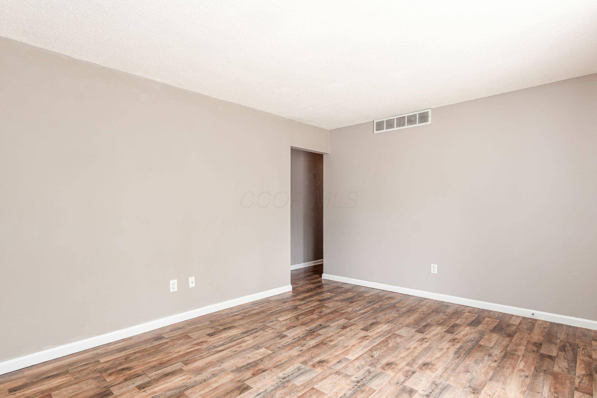 West Jefferson, OH 43162,284 Blendon Road