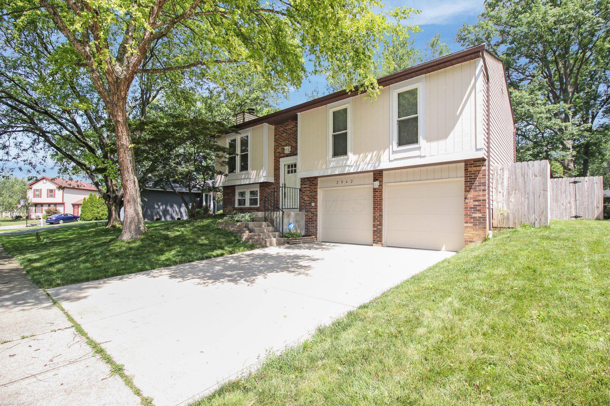Westerville, OH 43081,3942 Chickadee Court