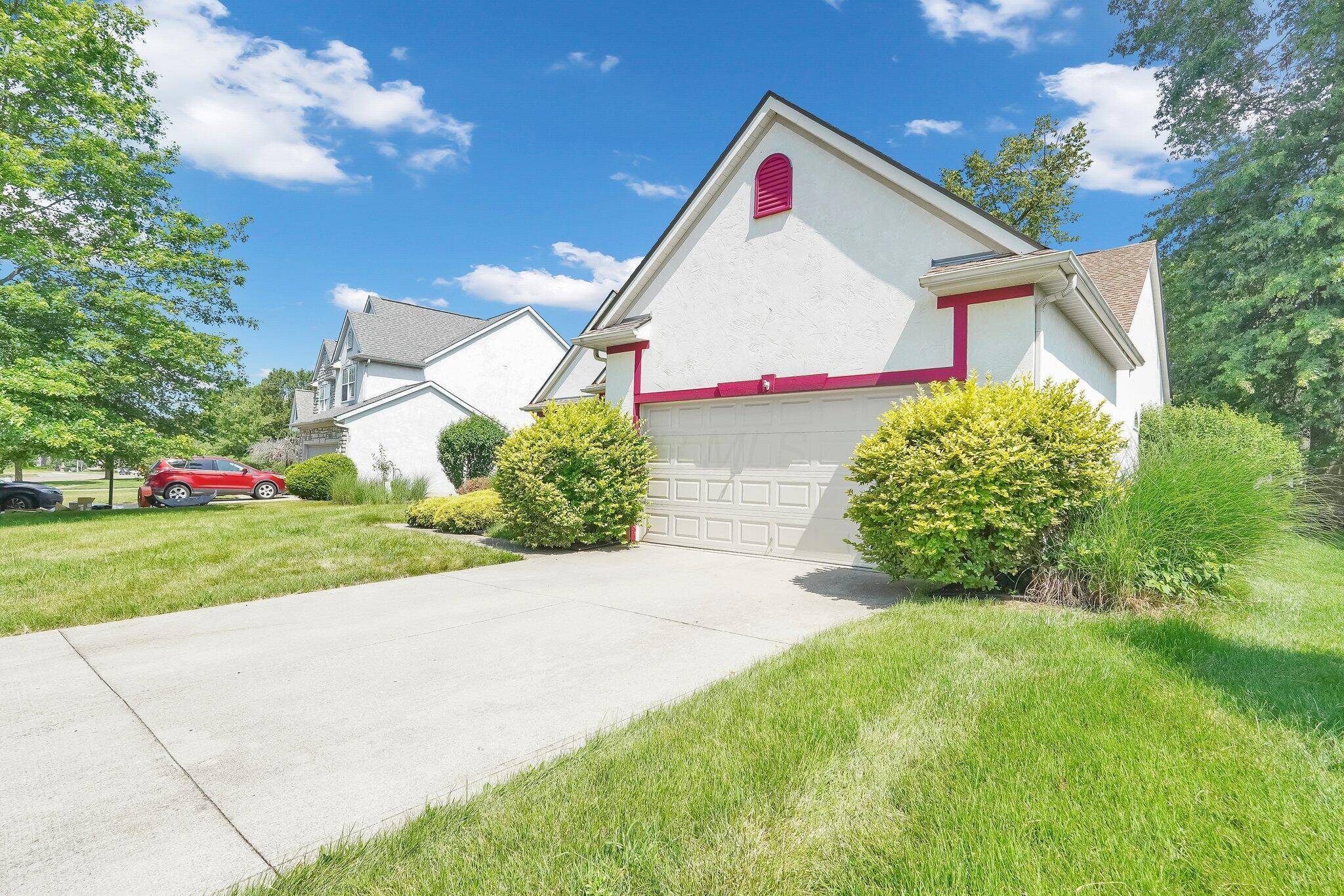 Reynoldsburg, OH 43068,8078 Slate Ridge Boulevard