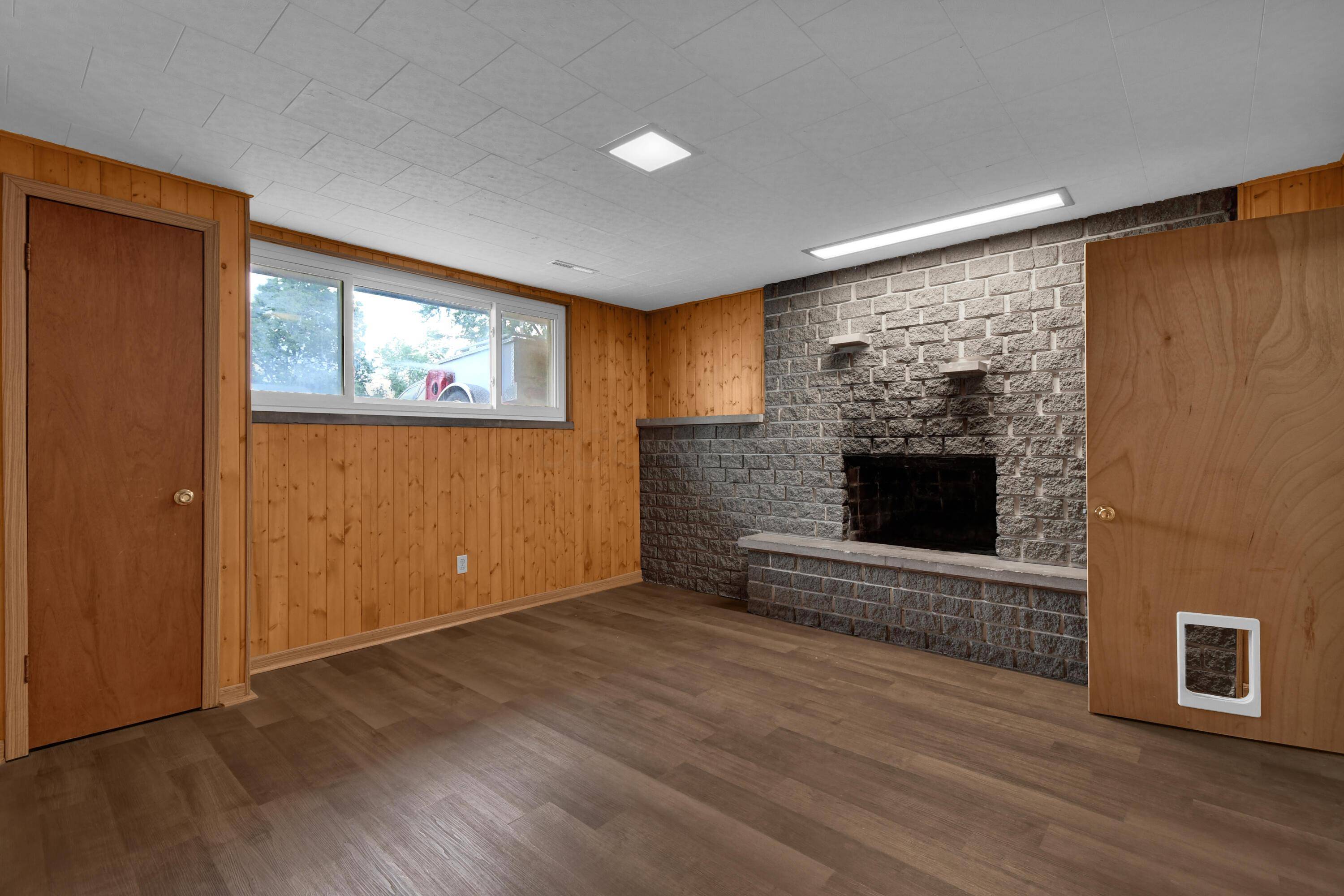 Columbus, OH 43228,3855 Halsey Place