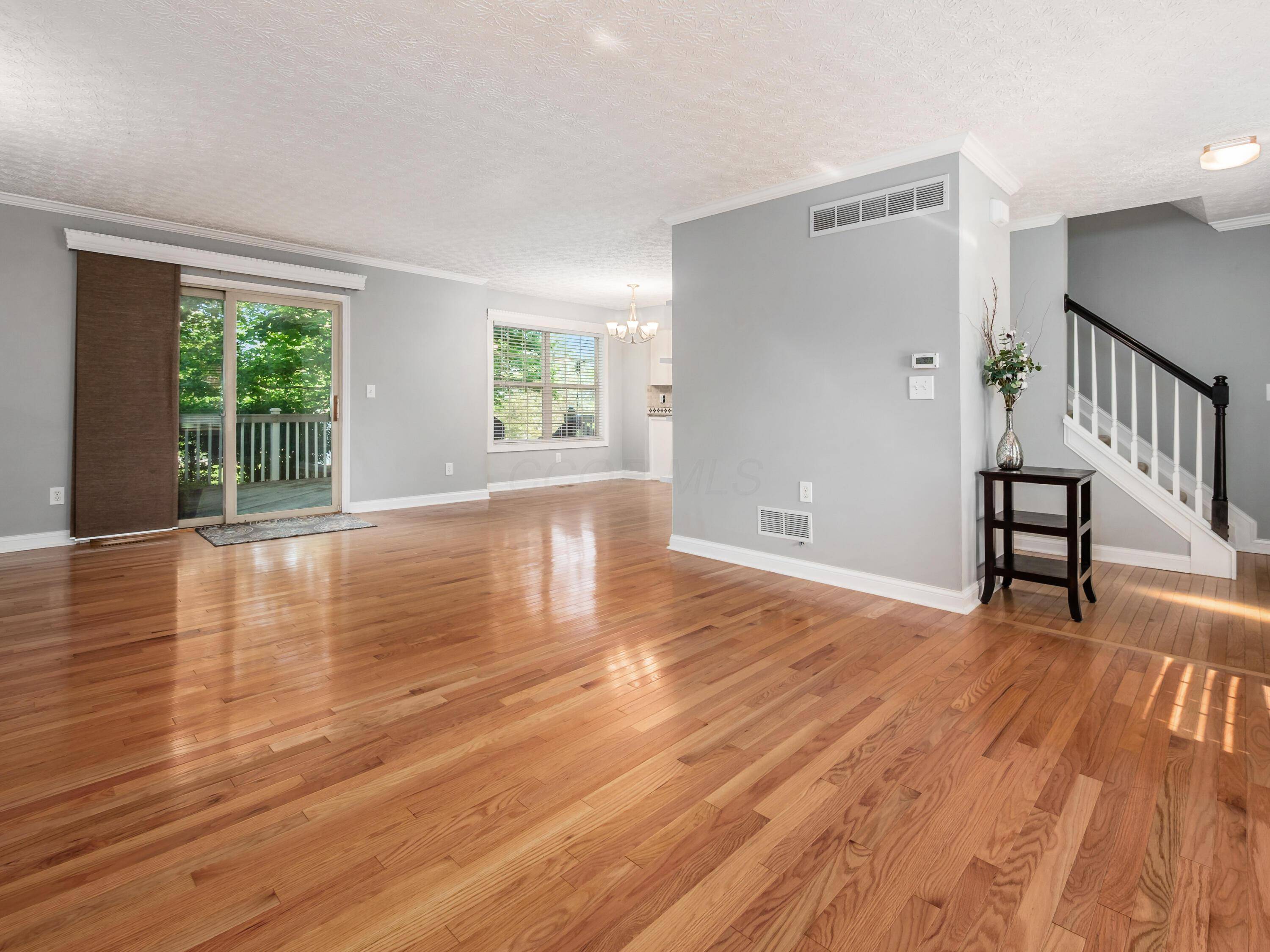 Pataskala, OH 43062,304 Cottage Grove Circle