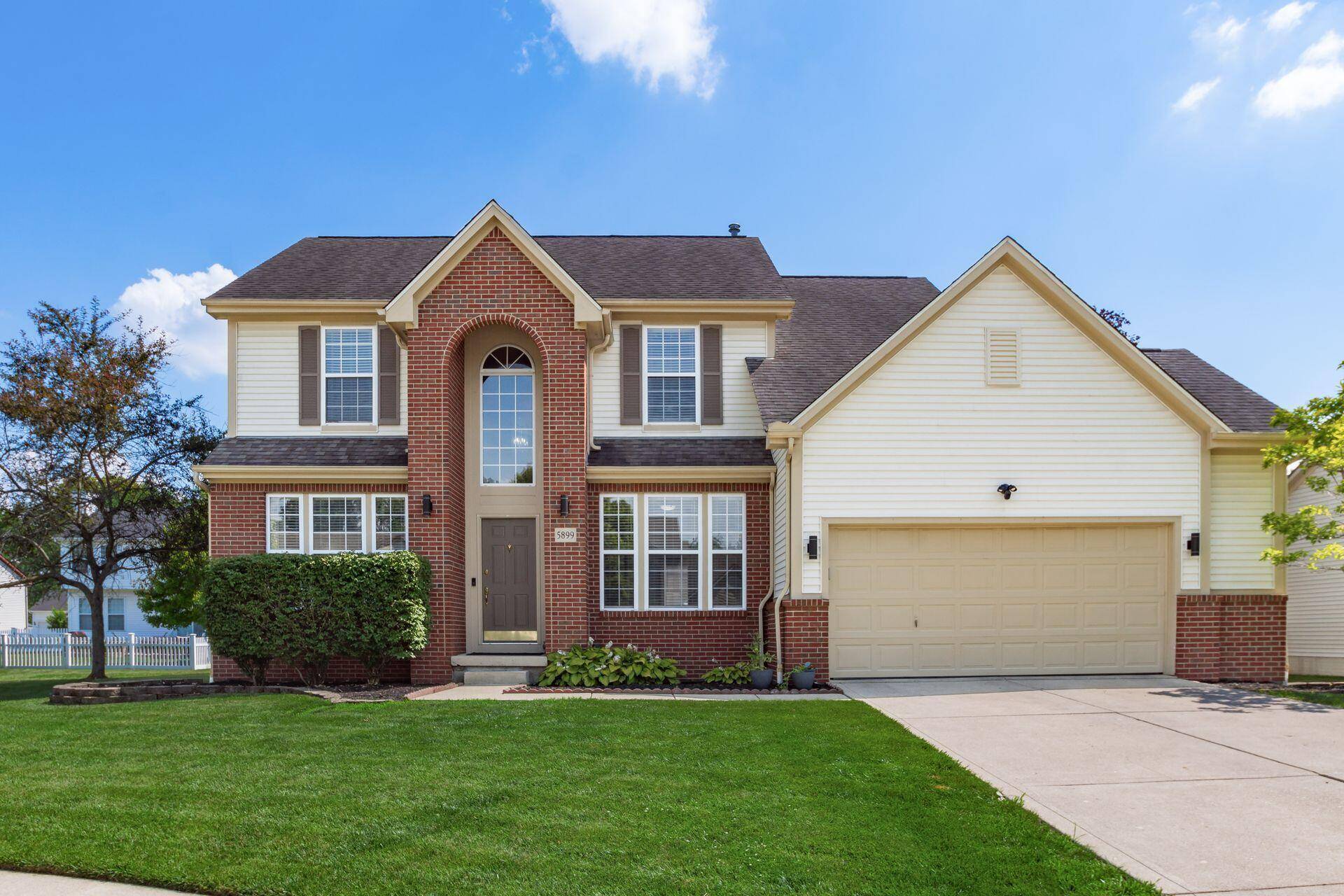 Columbus, OH 43228,5899 Cove Point Court