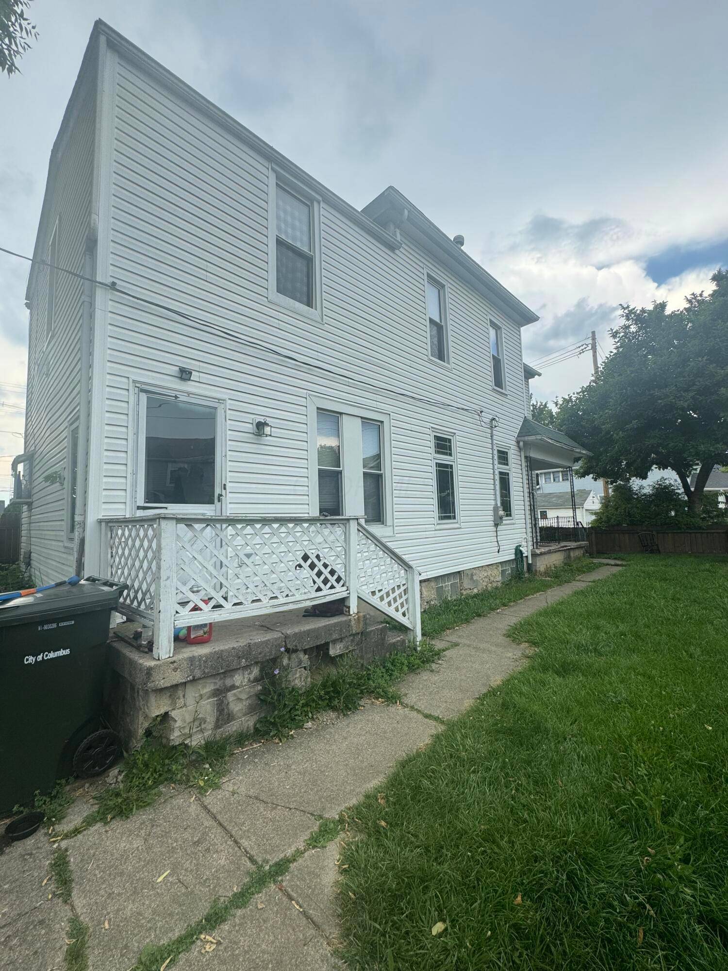 Columbus, OH 43206,583 E Columbus Street