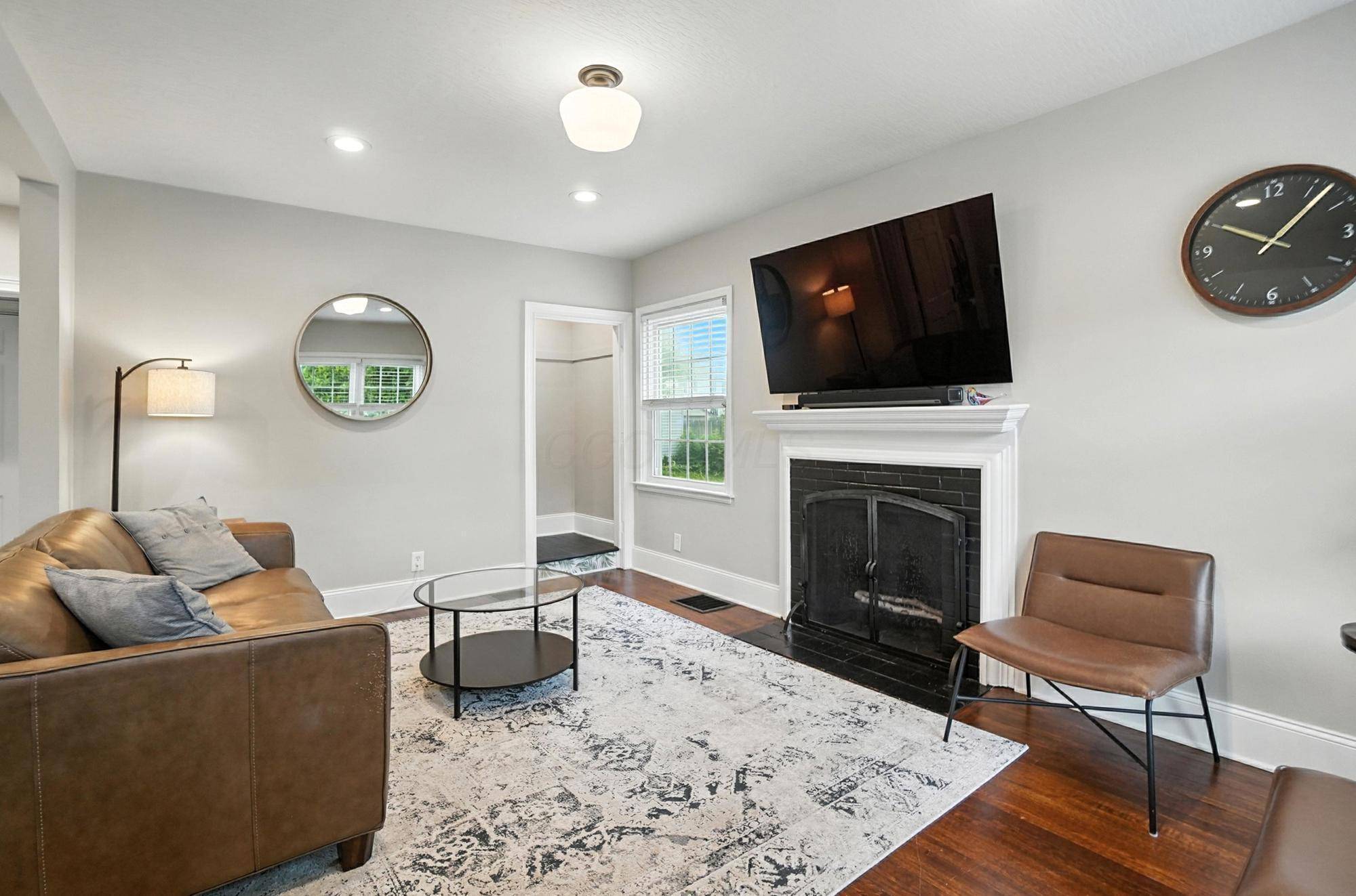 Columbus, OH 43212,867 Gladden Road