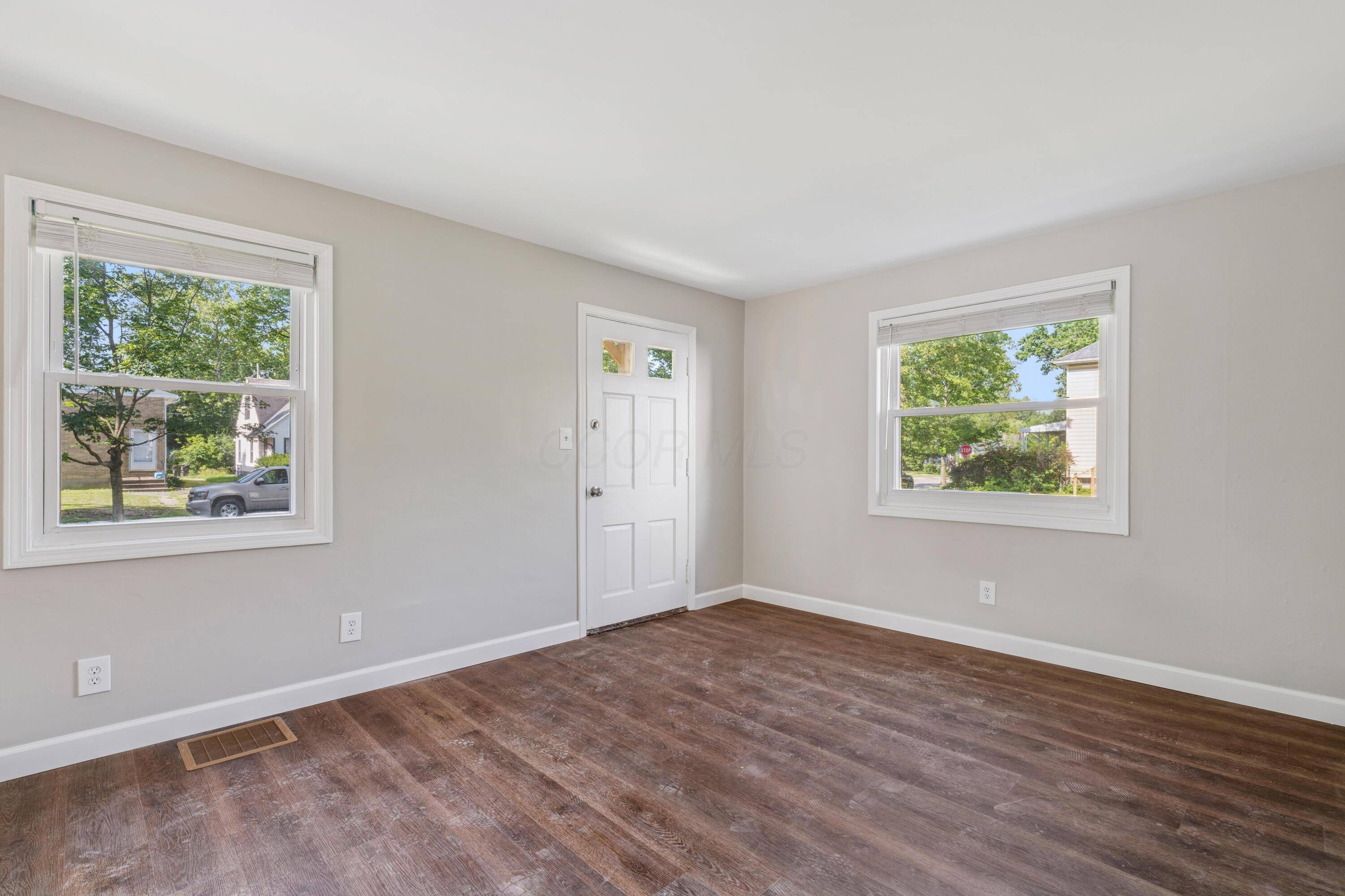 Columbus, OH 43209,28482850 Columbus Avenue