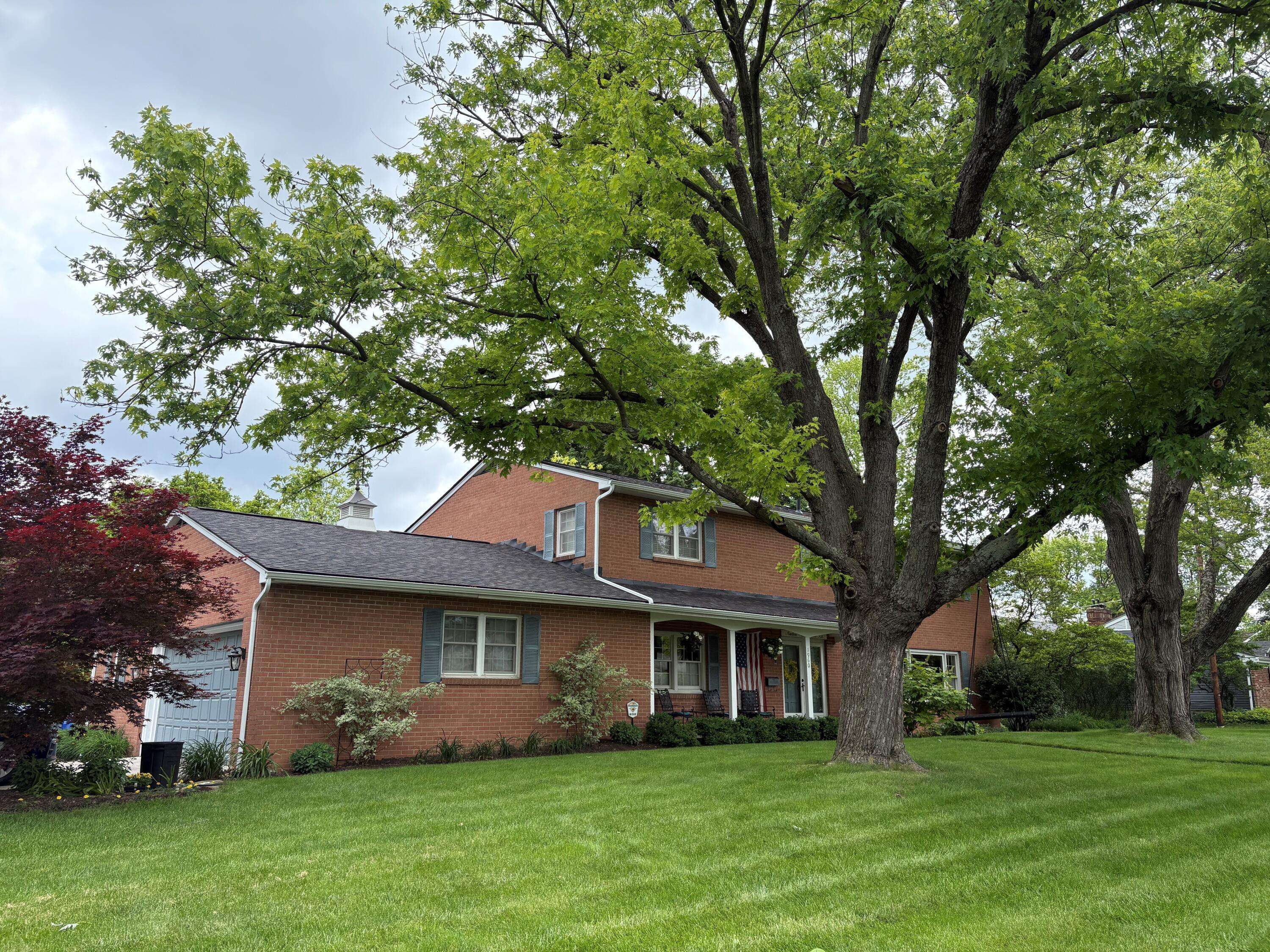 Columbus, OH 43220,1960 Hythe Road