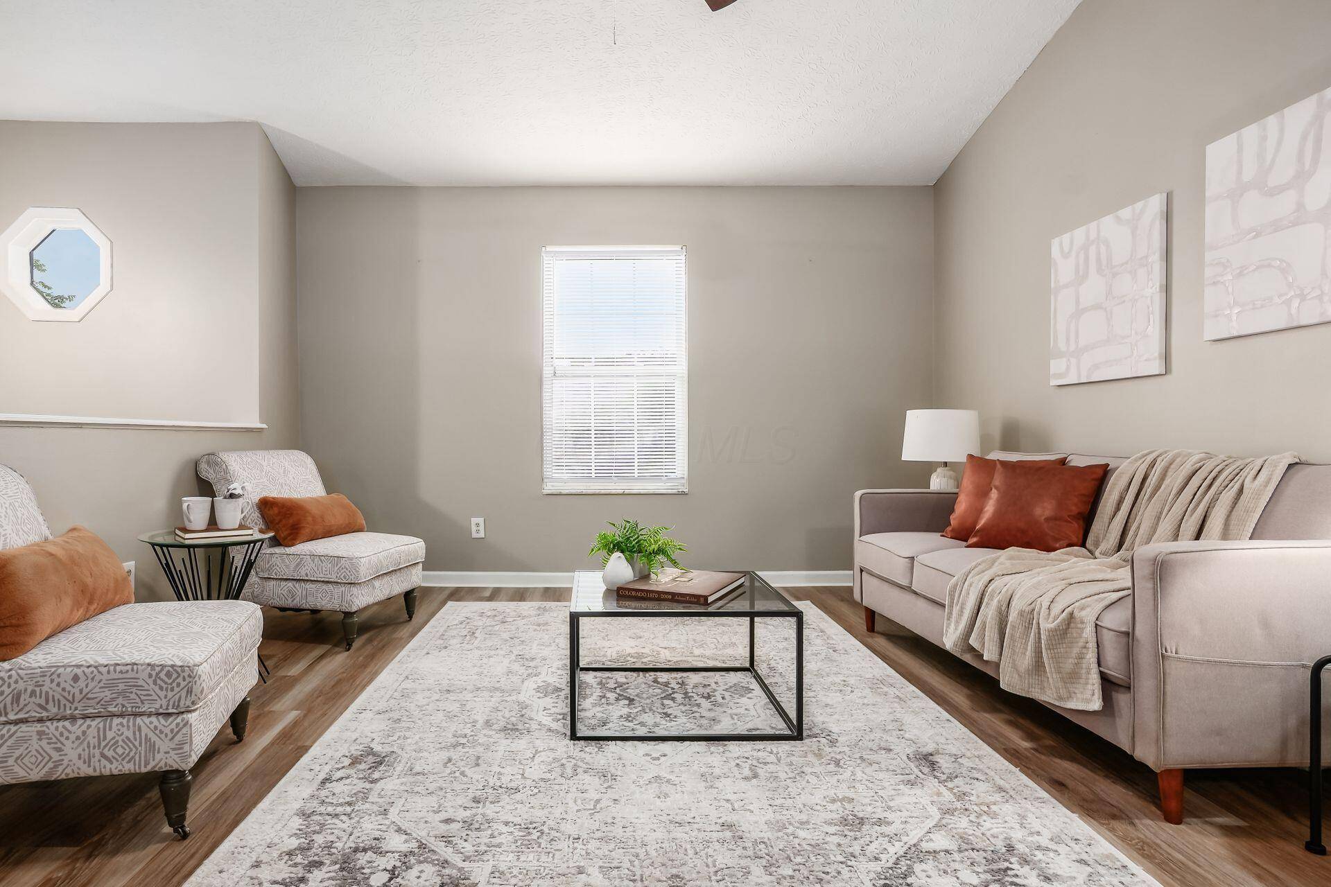 Columbus, OH 43232,3253 St Bernard Circle