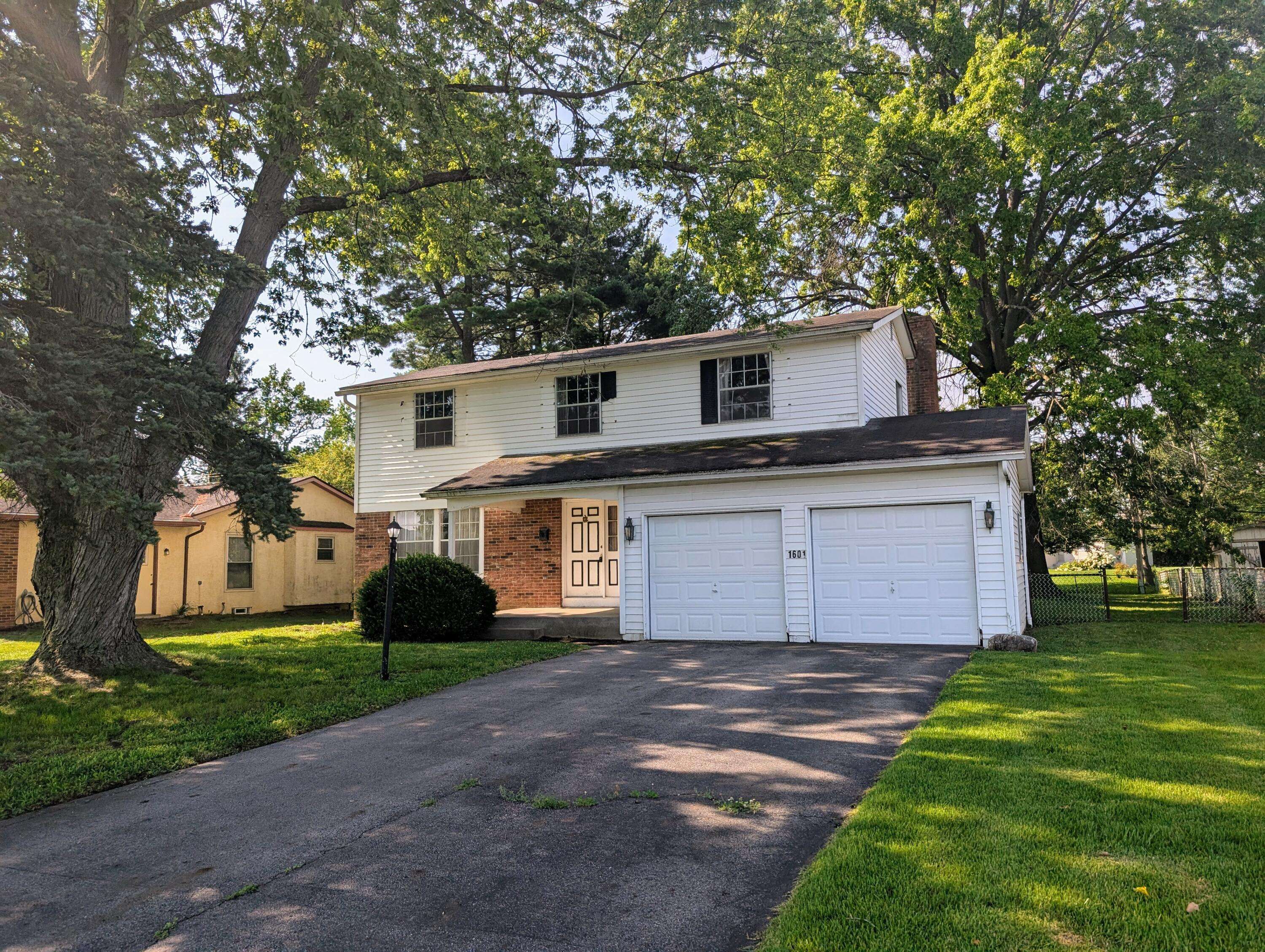 Columbus, OH 43229,1601 E Sandalwood Place