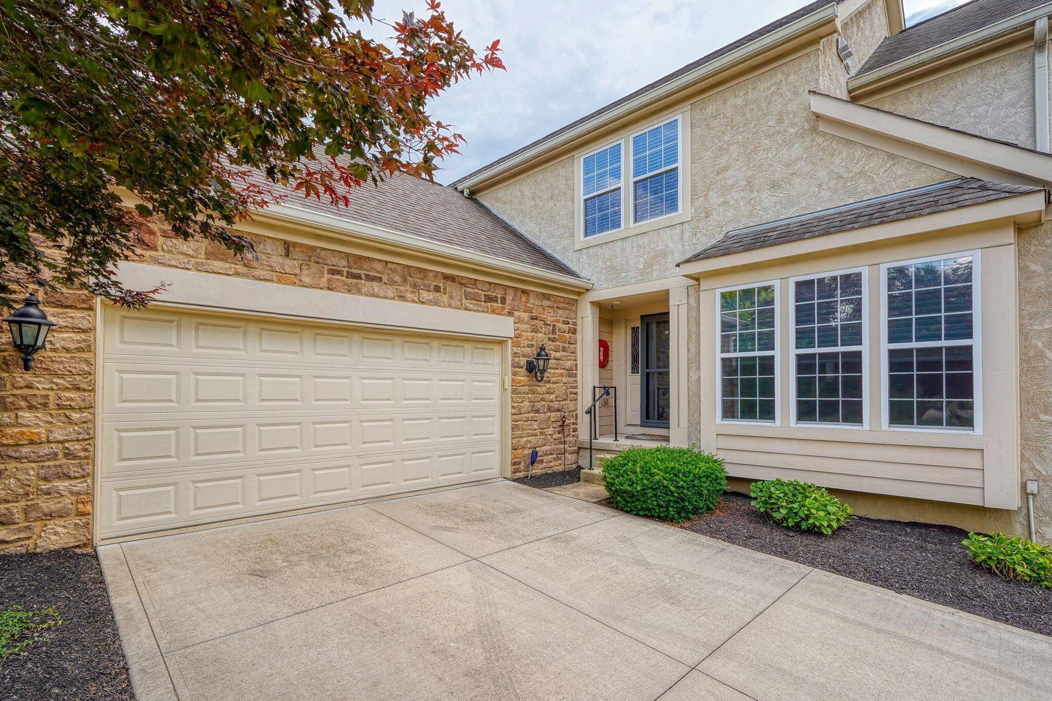Columbus, OH 43235,1013 BLUFF CREST Drive