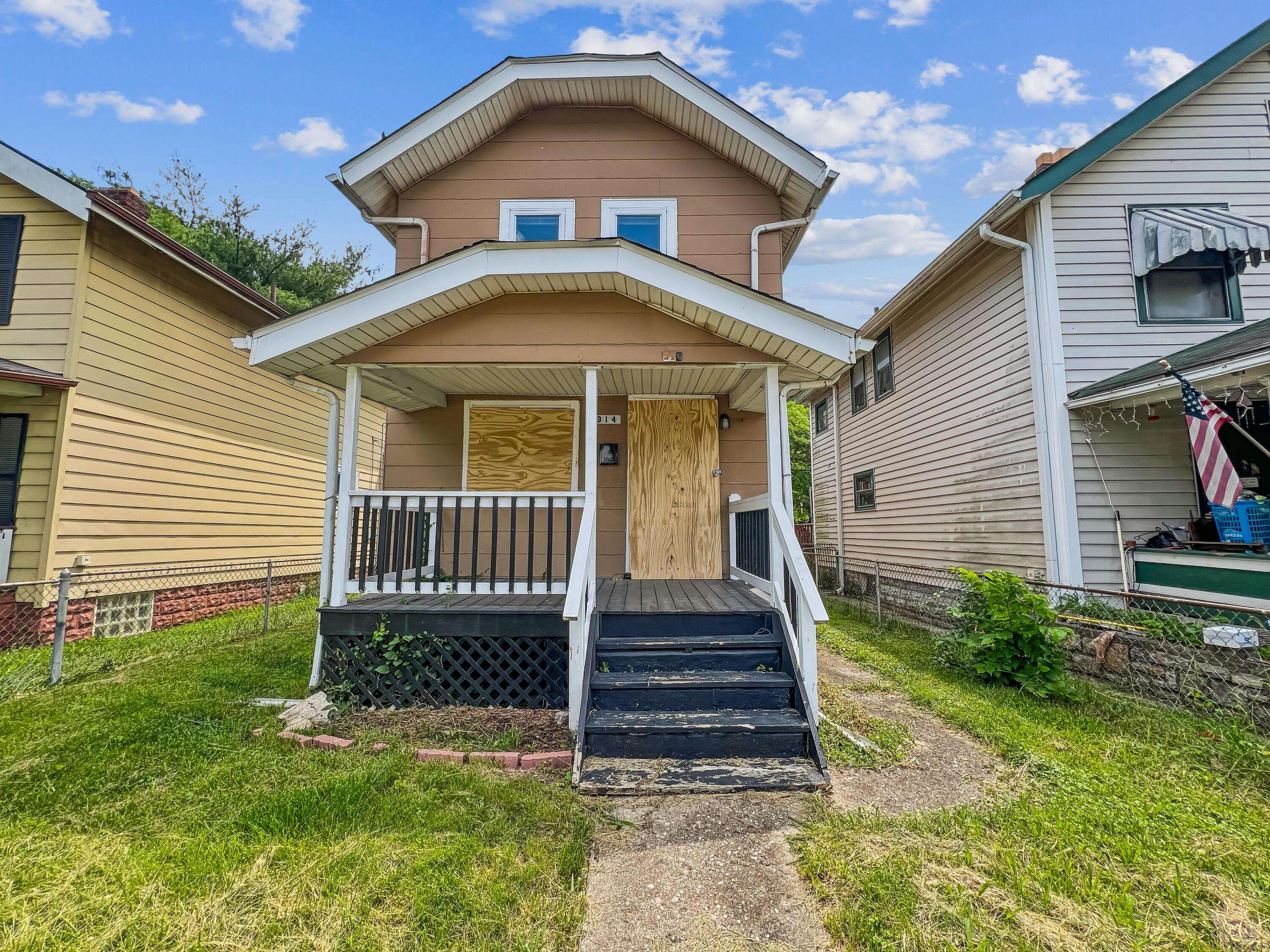 Columbus, OH 43204,314 S Hague Avenue