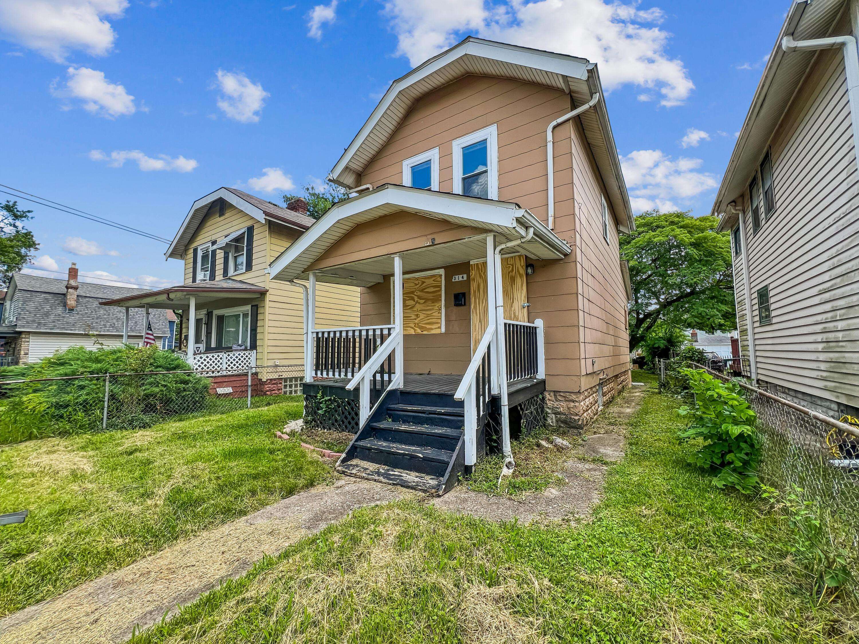 Columbus, OH 43204,314 S Hague Avenue