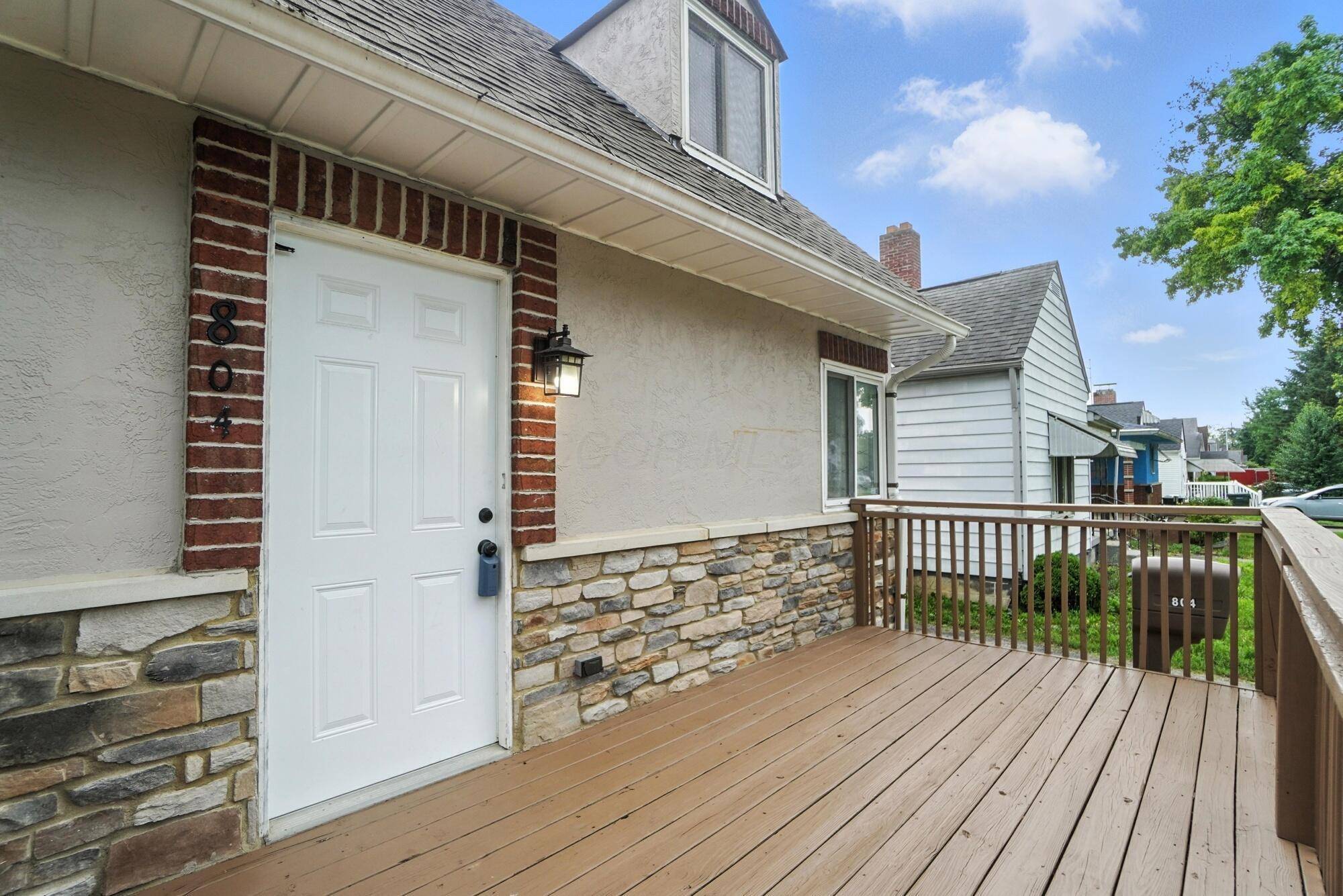 Columbus, OH 43204,804 S Hague Avenue