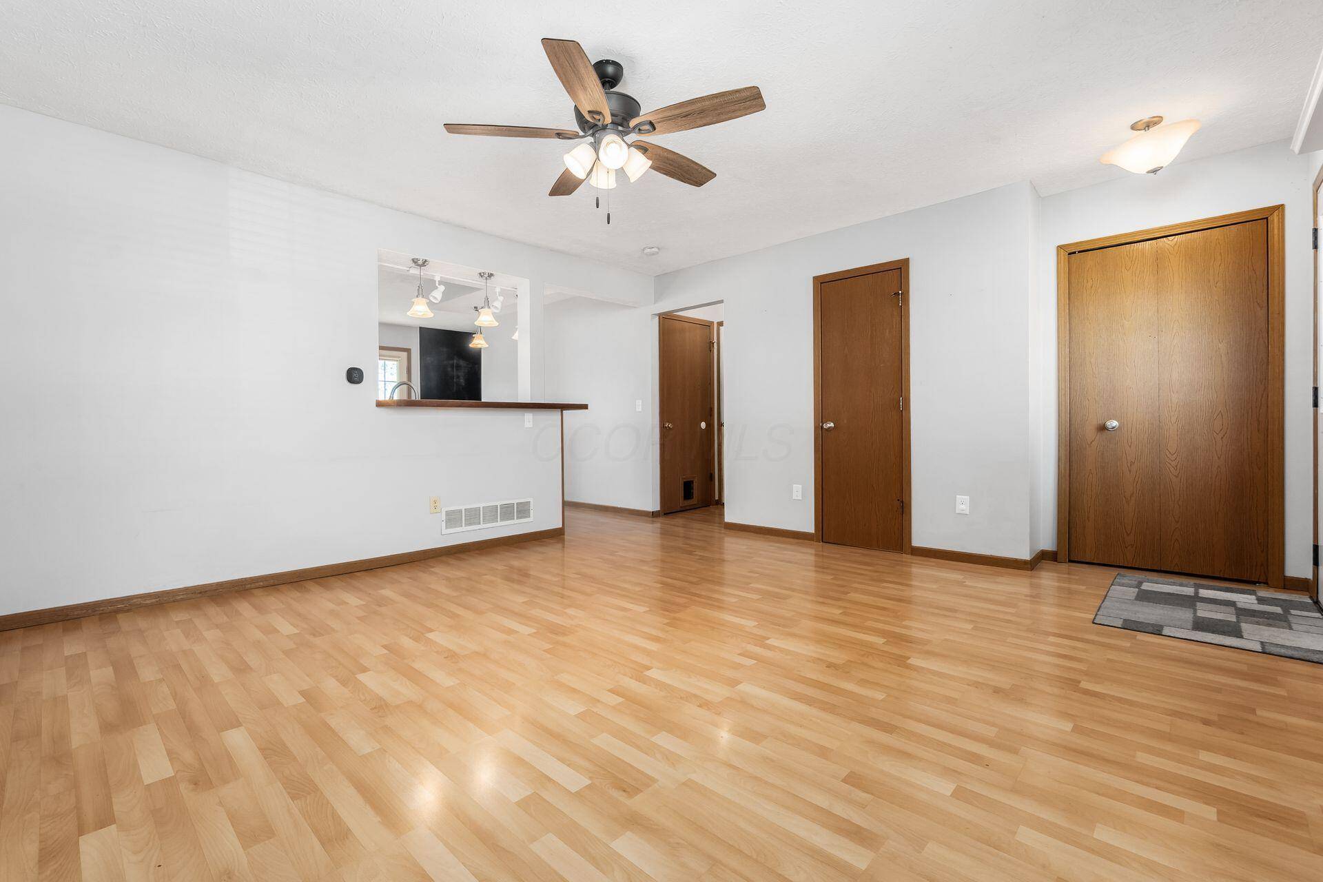 Commercial Point, OH 43116,277 Plum Run Court
