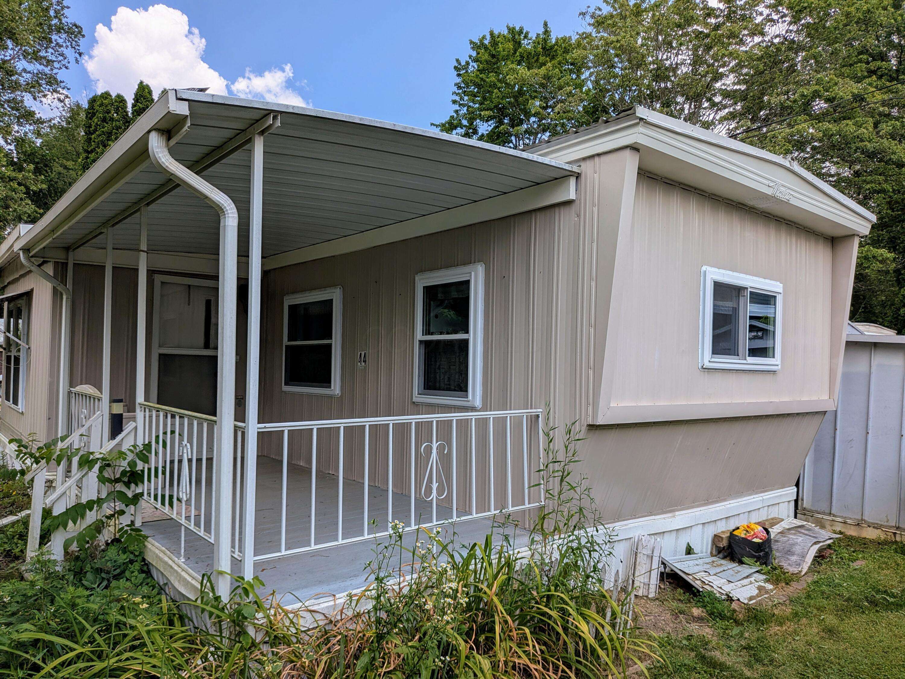 Mount Vernon, OH 43050,8927 Columbus Road #Lot 44