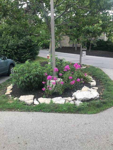Columbus, OH 43204,1395 Lake Shore Drive #122