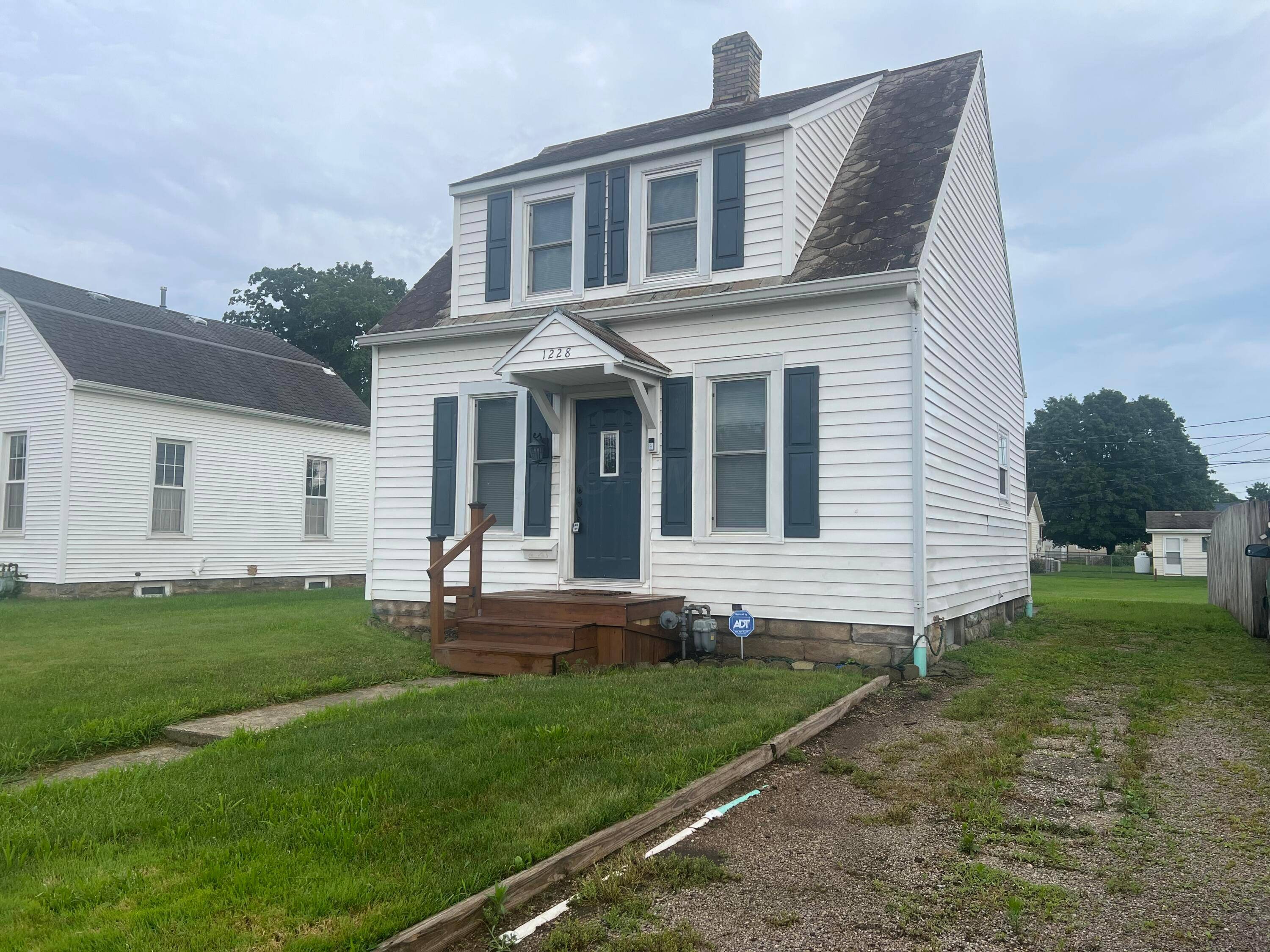 Lancaster, OH 43130,1228 8th Avenue