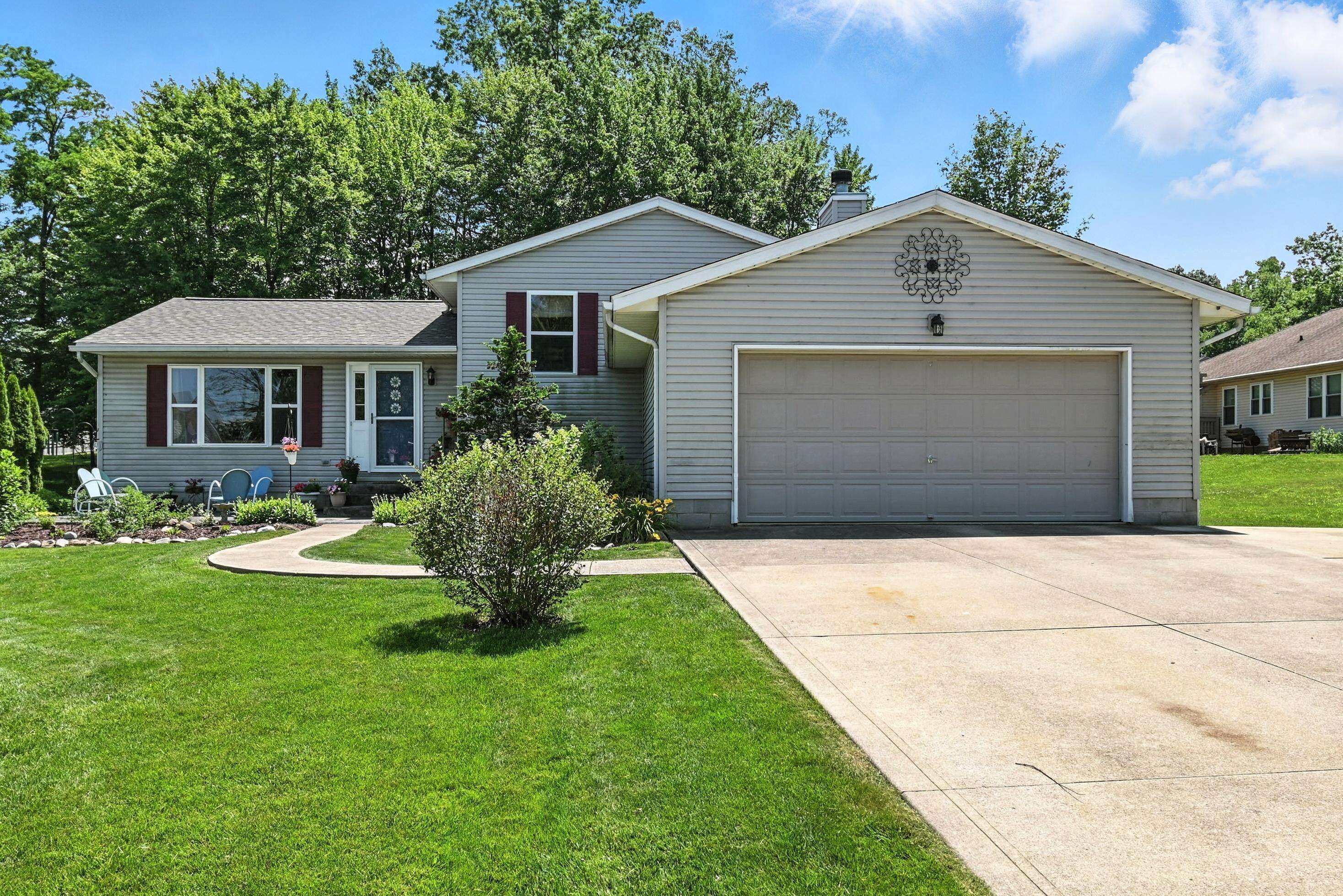 Ontario, OH 44906,1953 Teakwood Drive