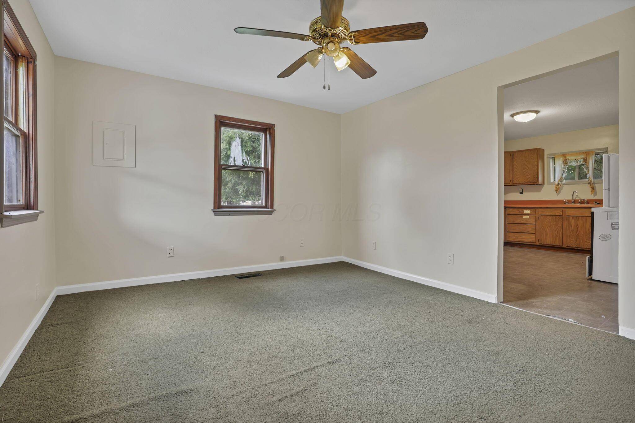 Newark, OH 43055,351353 Barclay Street