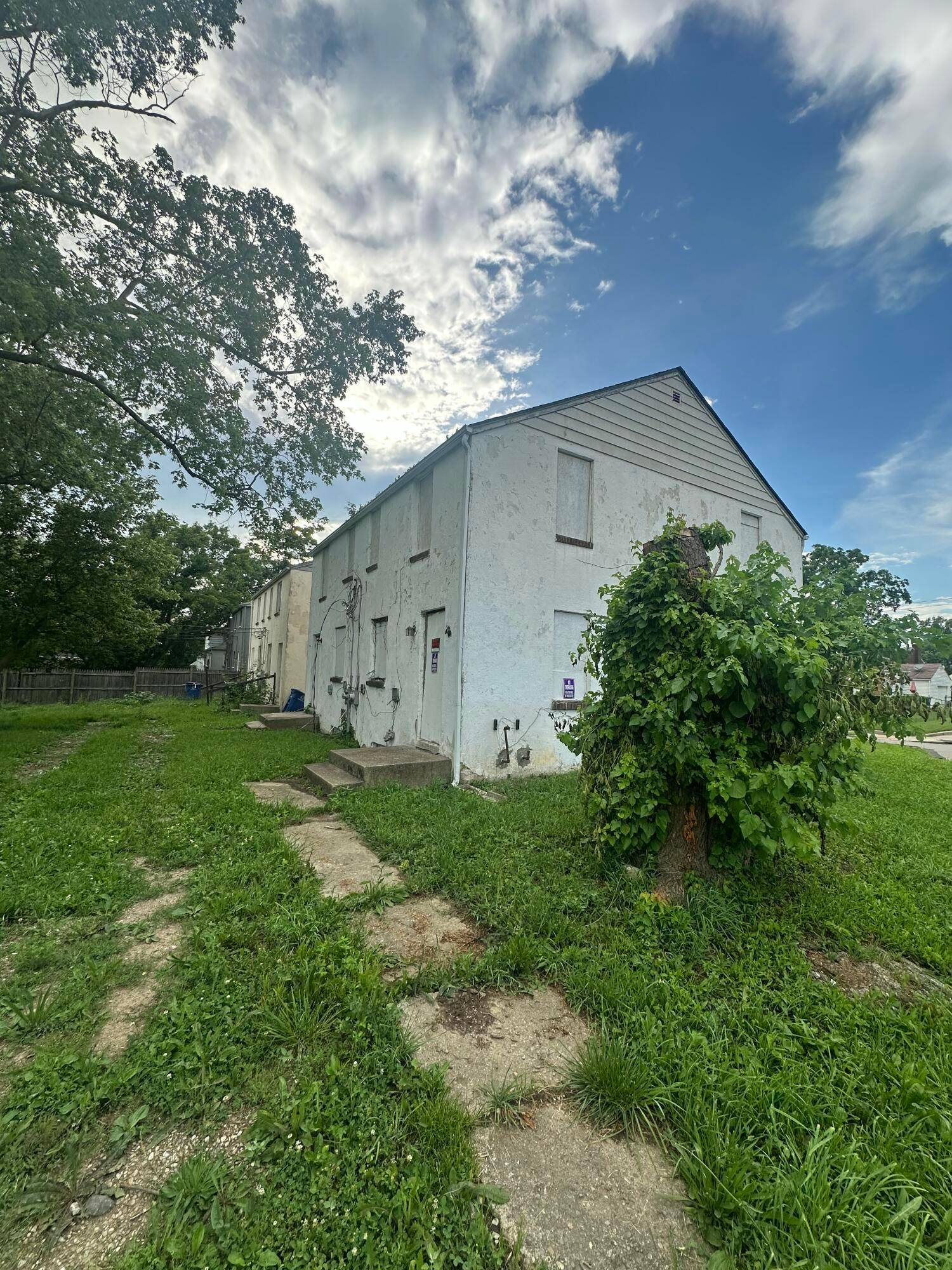 Columbus, OH 43211,1161 E 22nd Avenue #1159