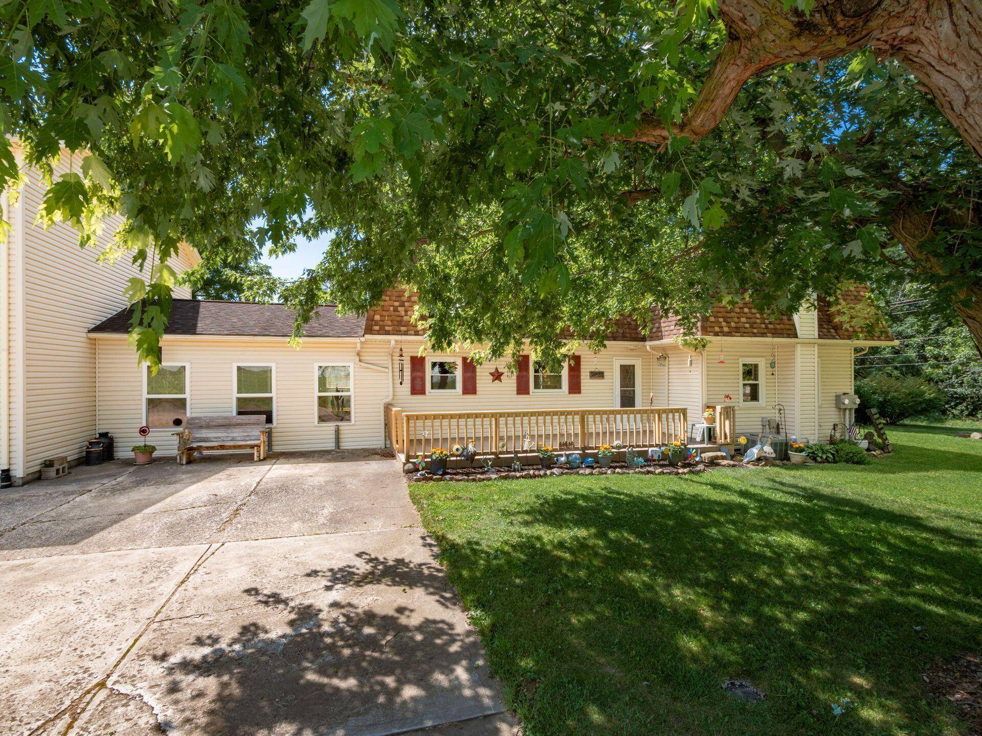 Marengo, OH 43334,4494 County Road 15