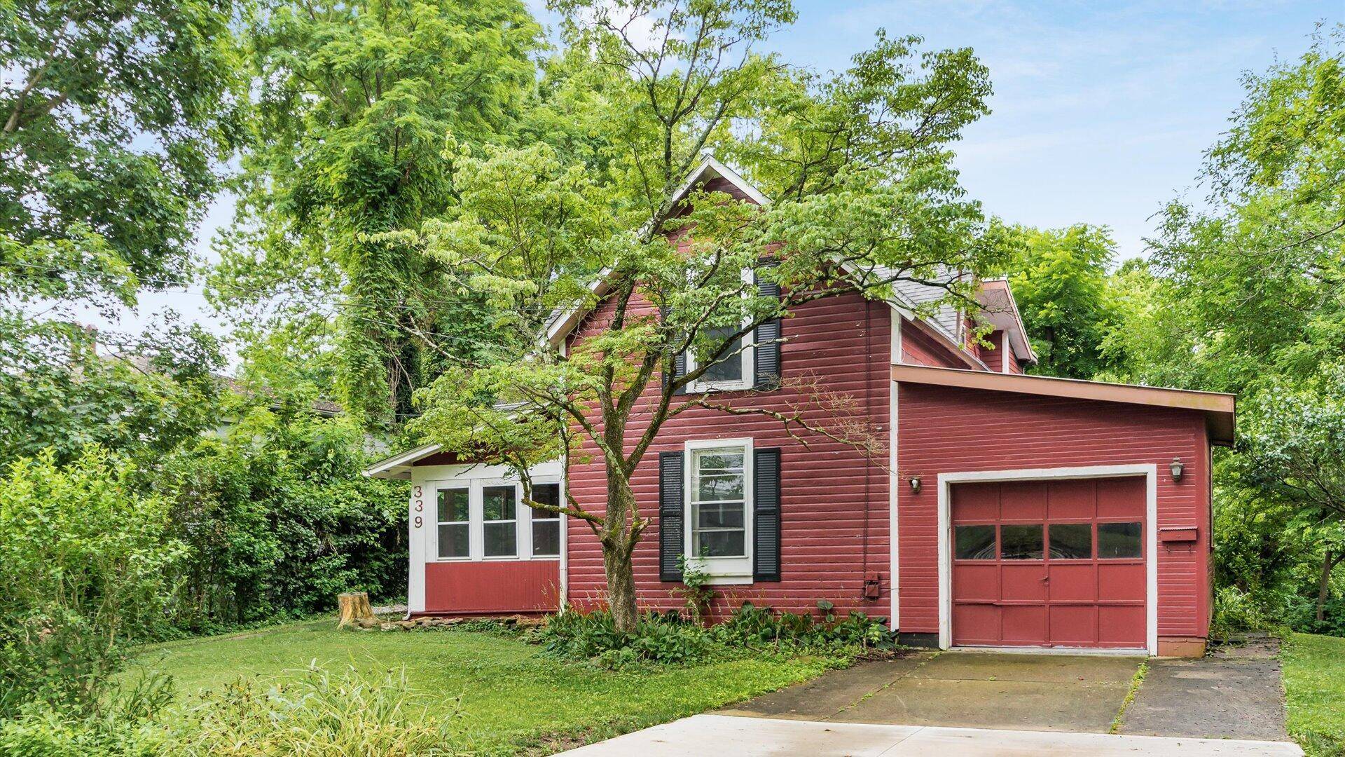 Granville, OH 43023,339 W Maple Street