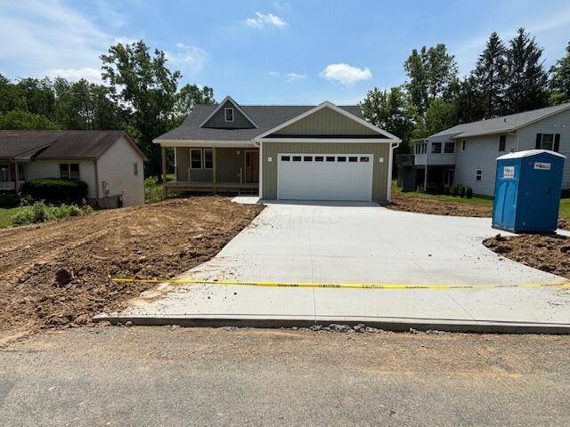 Howard, OH 43028,173 Lakeview Heights Drive