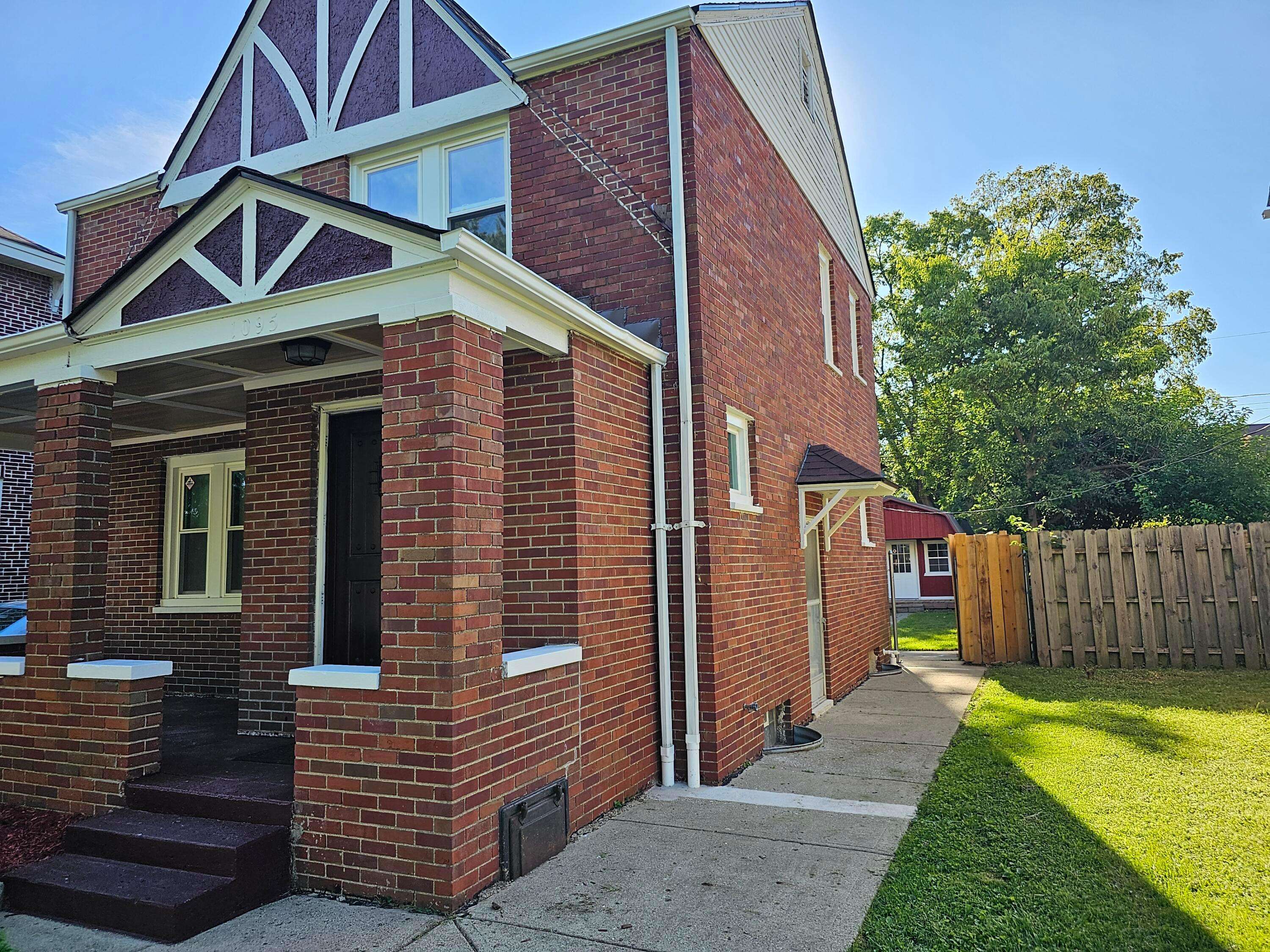 Columbus, OH 43206,1095 Berkeley Road