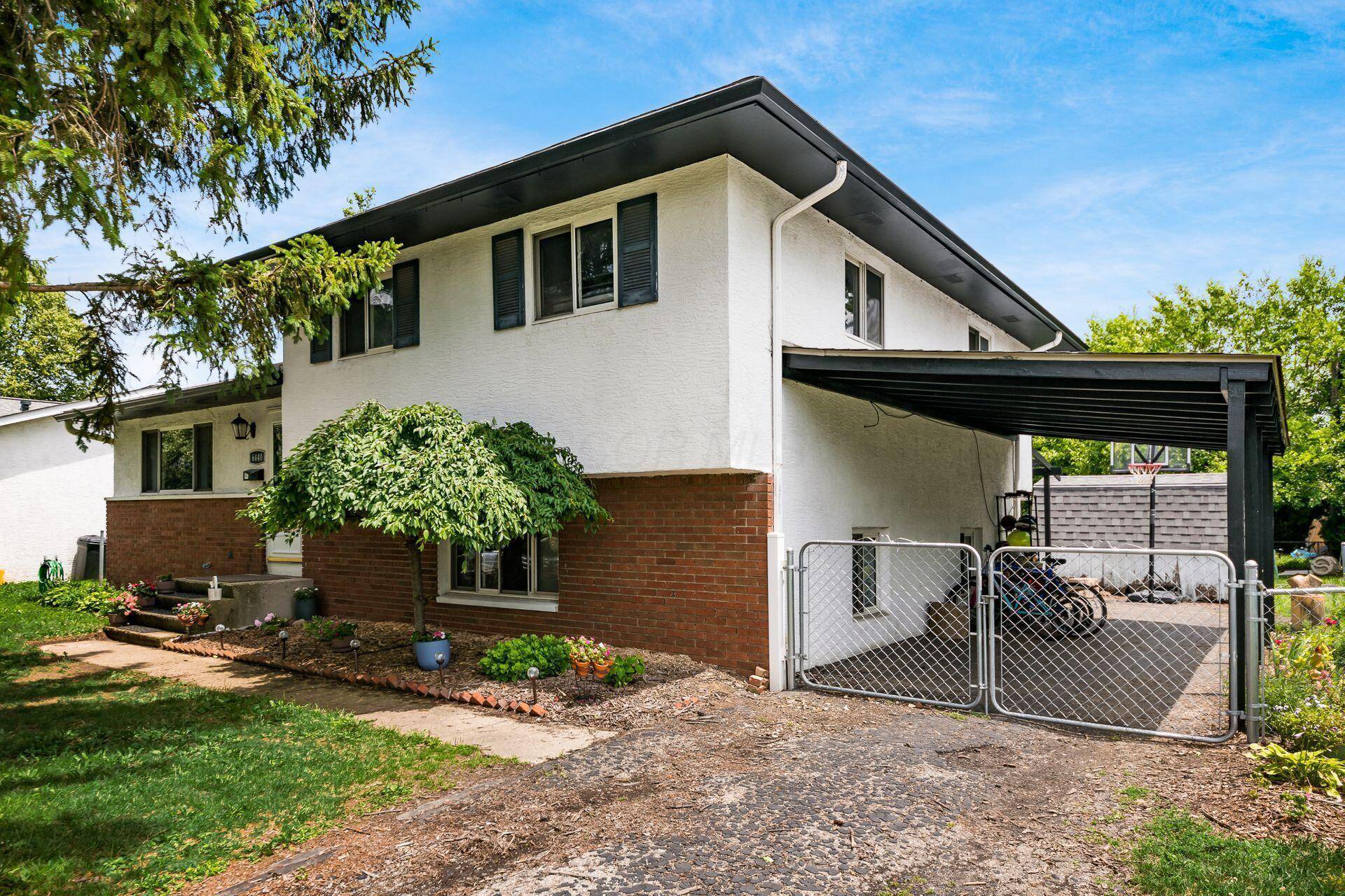 Columbus, OH 43229,6440 Kildale Square