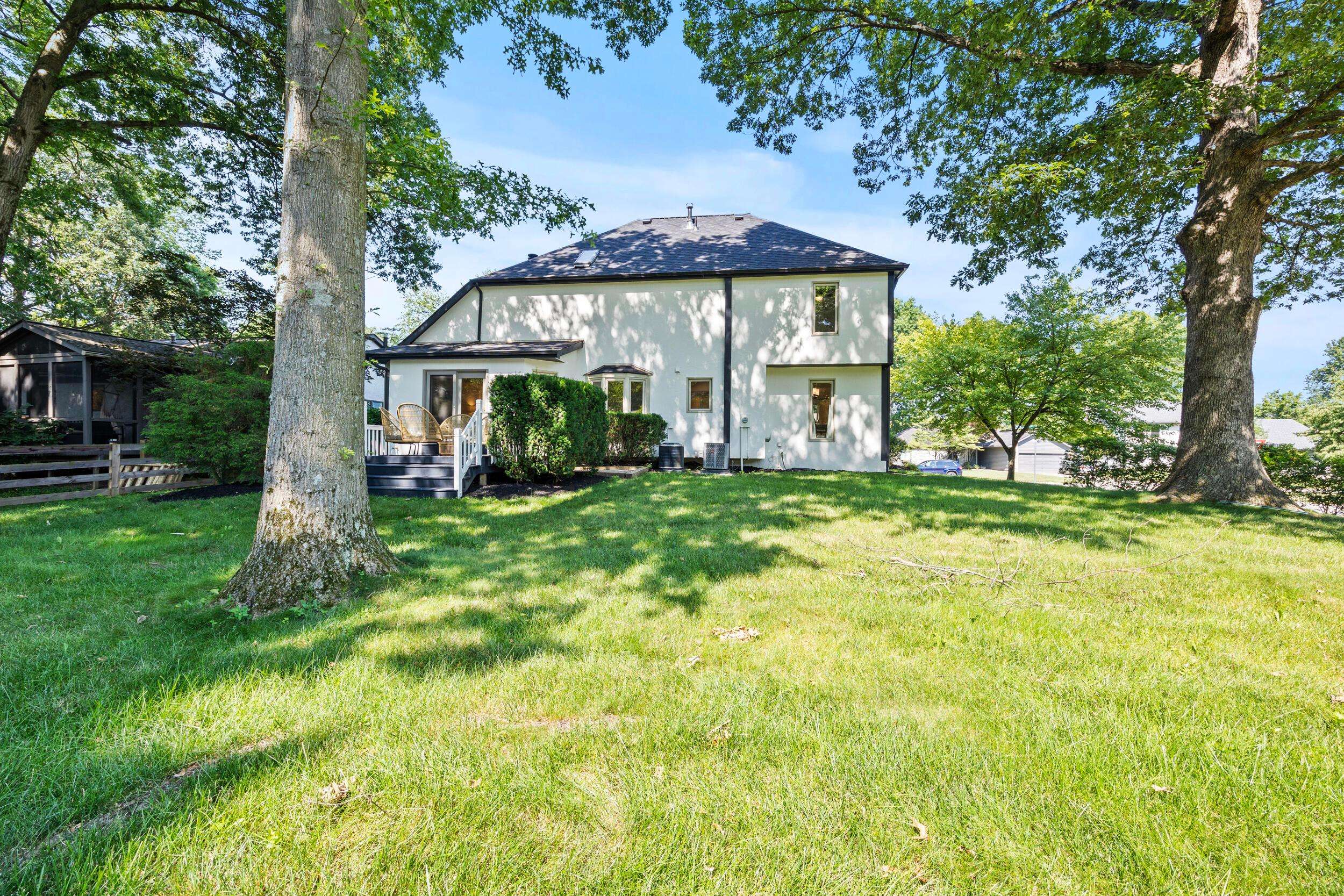 Columbus, OH 43230,990 Venetian Way