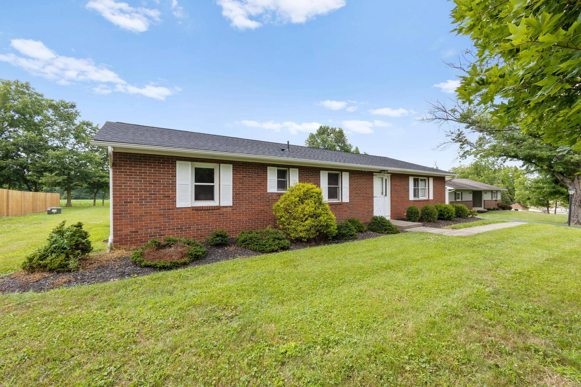 Pickerington, OH 43147,215 Lockville Road