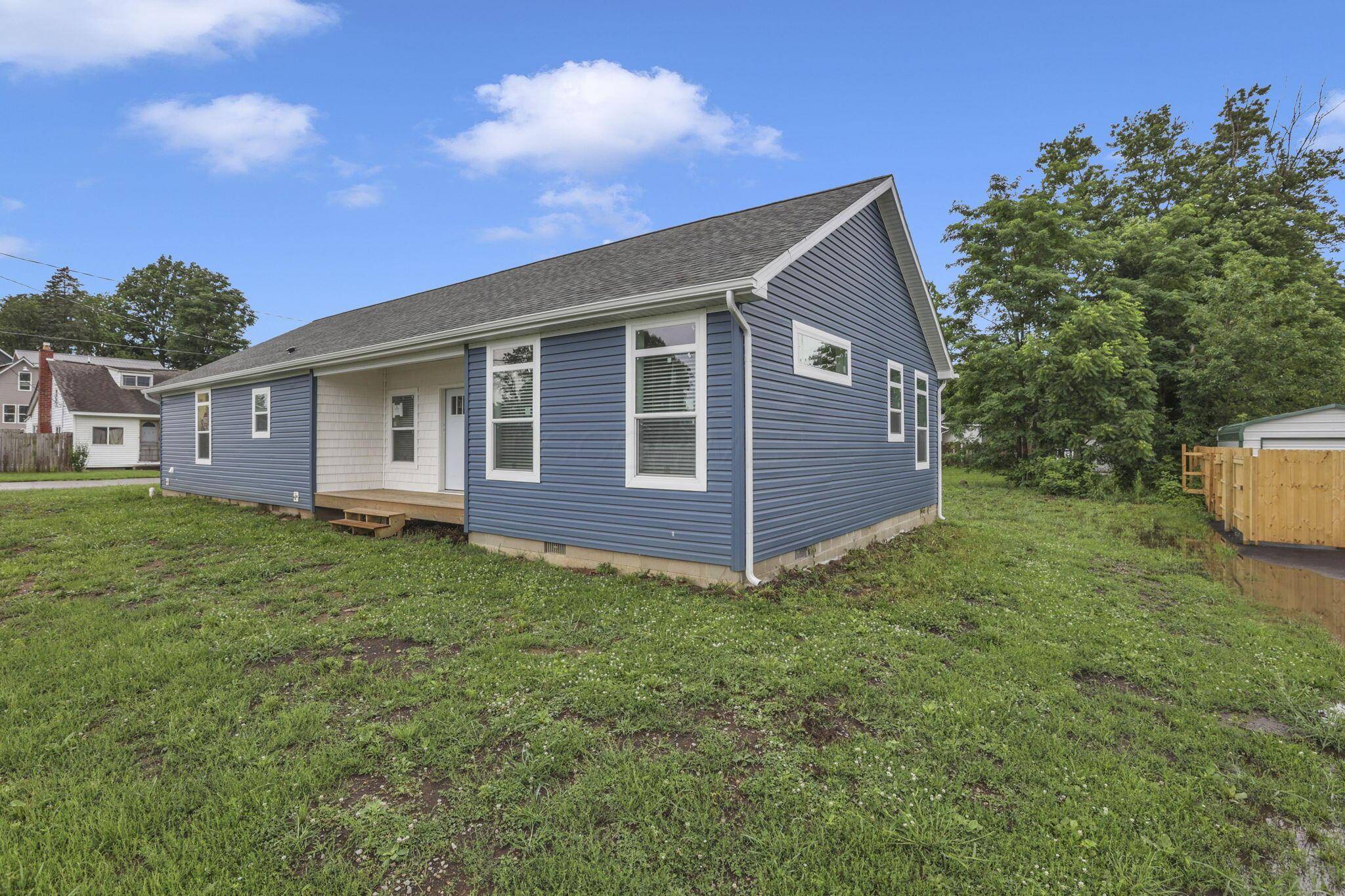 Buckeye Lake, OH 43008