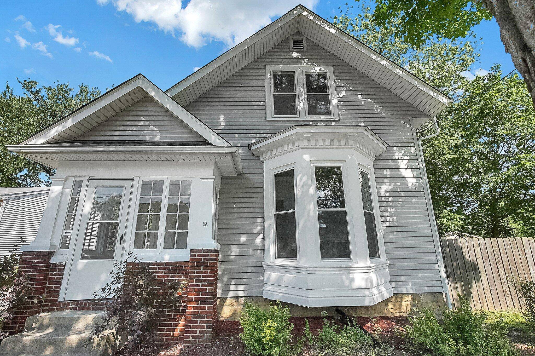 Marysville, OH 43040,518 S Maple Street