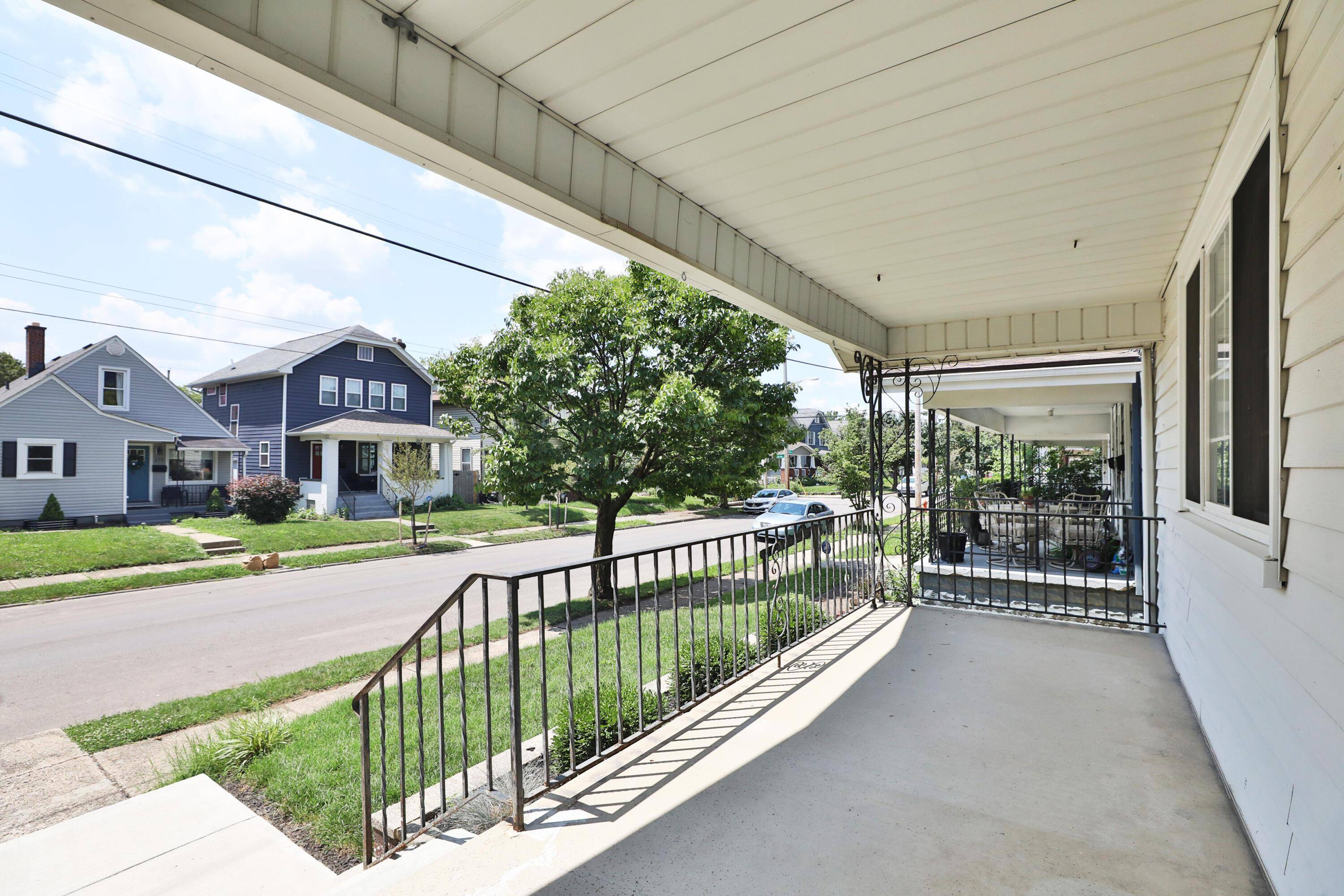 Columbus, OH 43207,274 E Jenkins Avenue