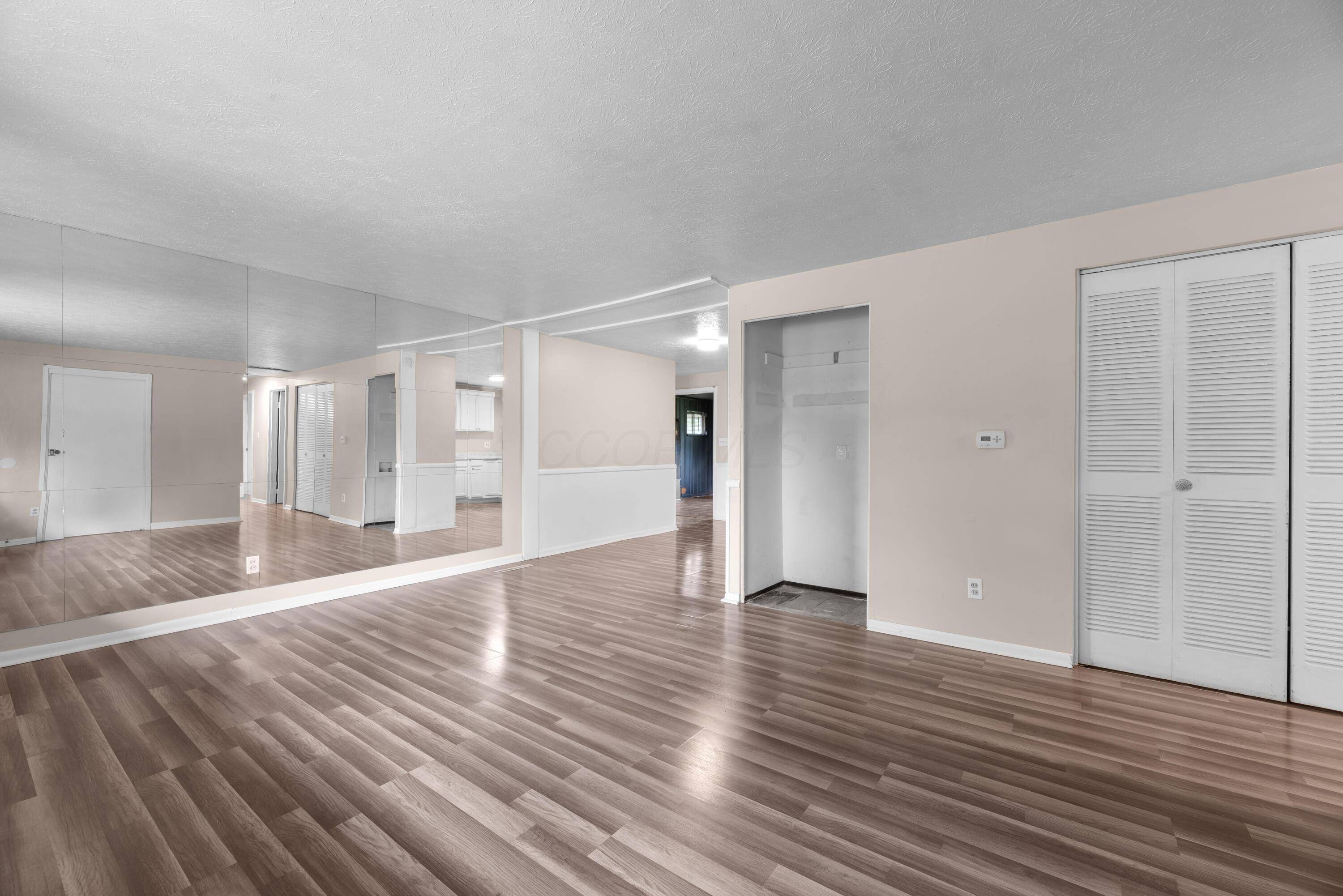Columbus, OH 43227,3505 Roswell Drive