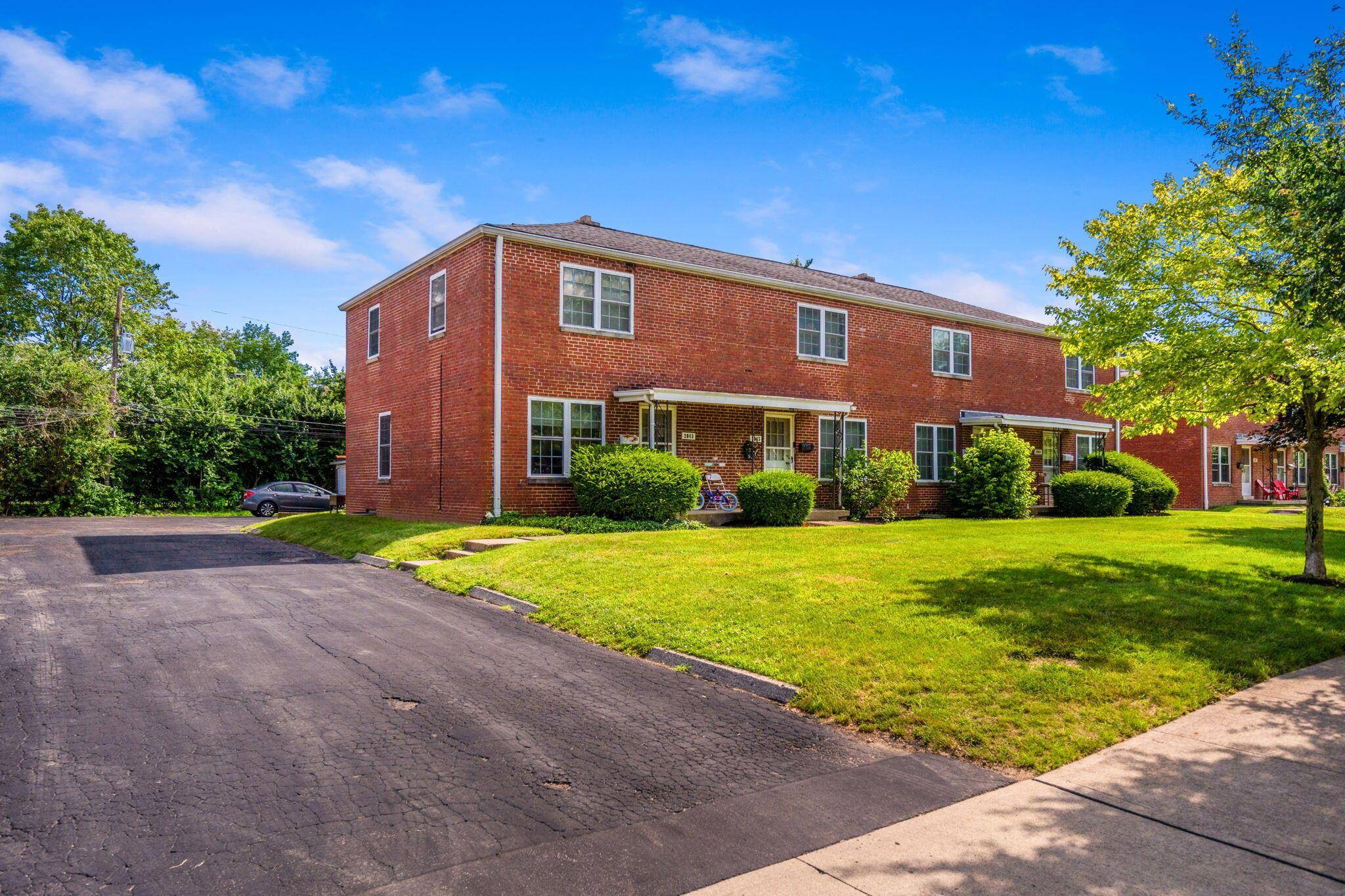 Columbus, OH 43221,2043 Ridgeview Road