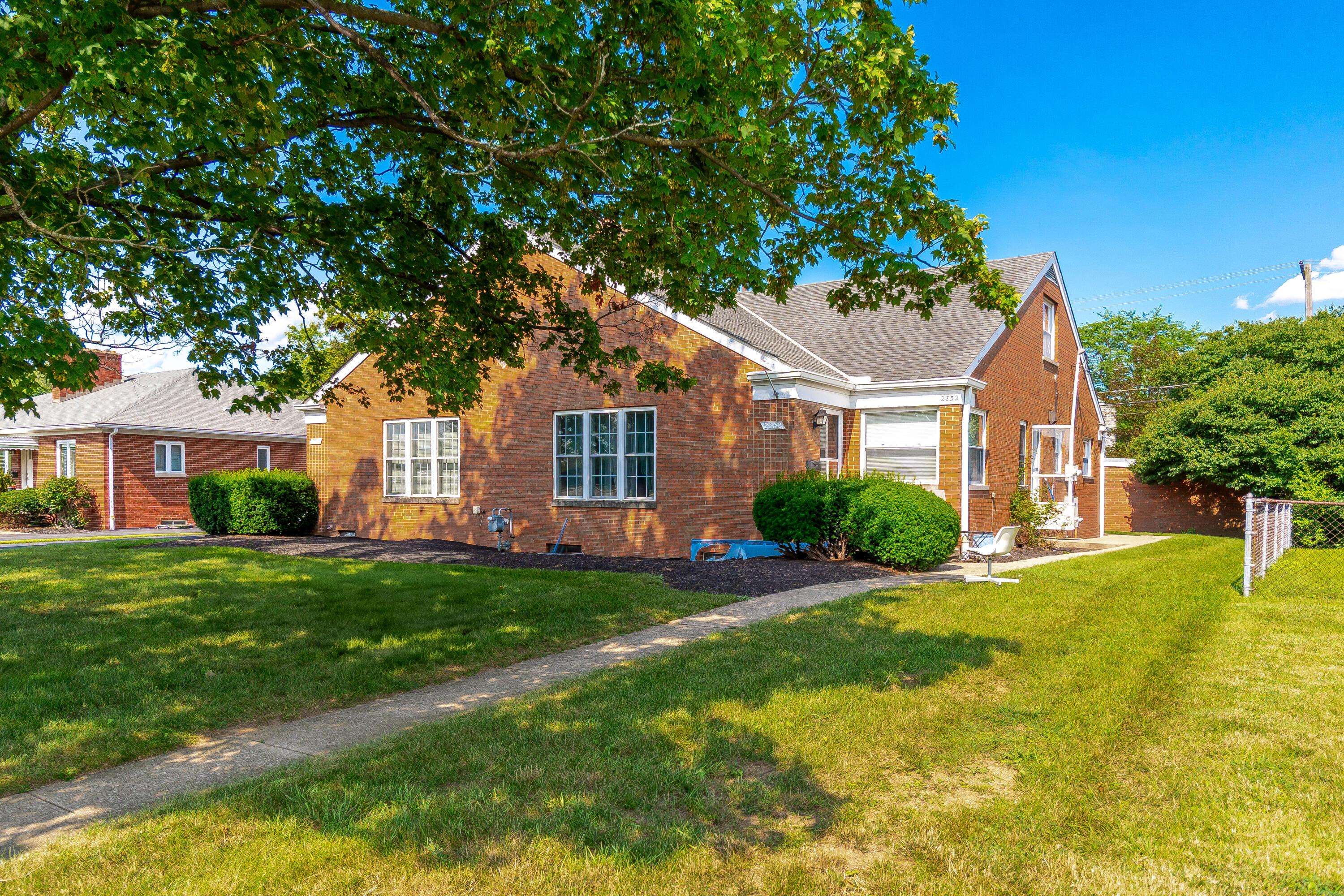 Columbus, OH 43221,2832 Mt Holyoke Road #D