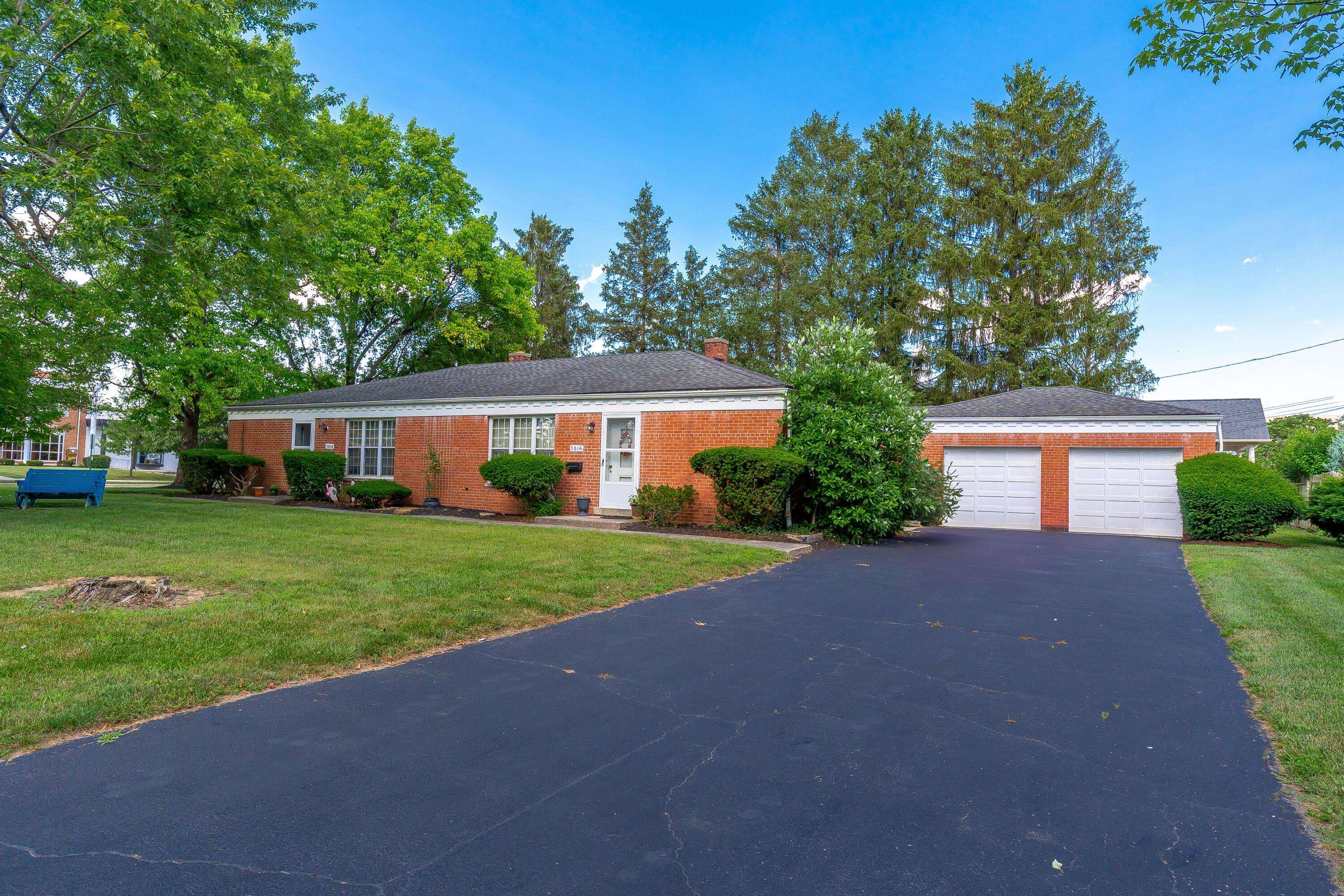 Columbus, OH 43221,3016 Welsford Road