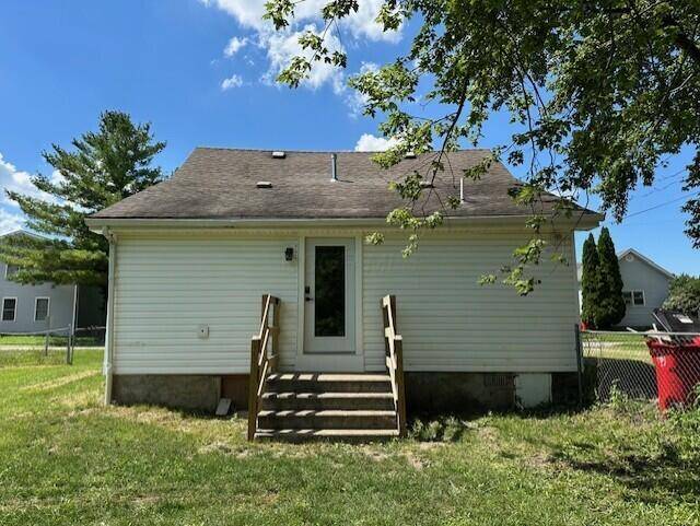 London, OH 43140,44 South Street