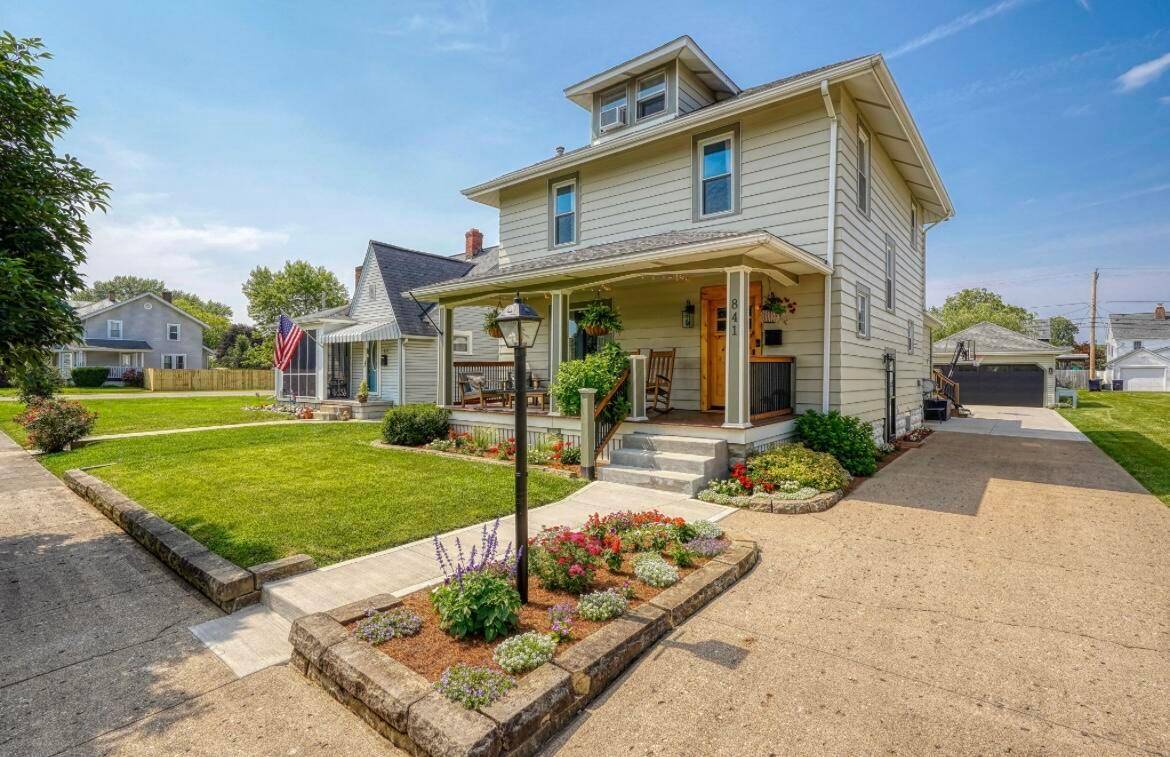 Lancaster, OH 43130,841 E Mulberry Street