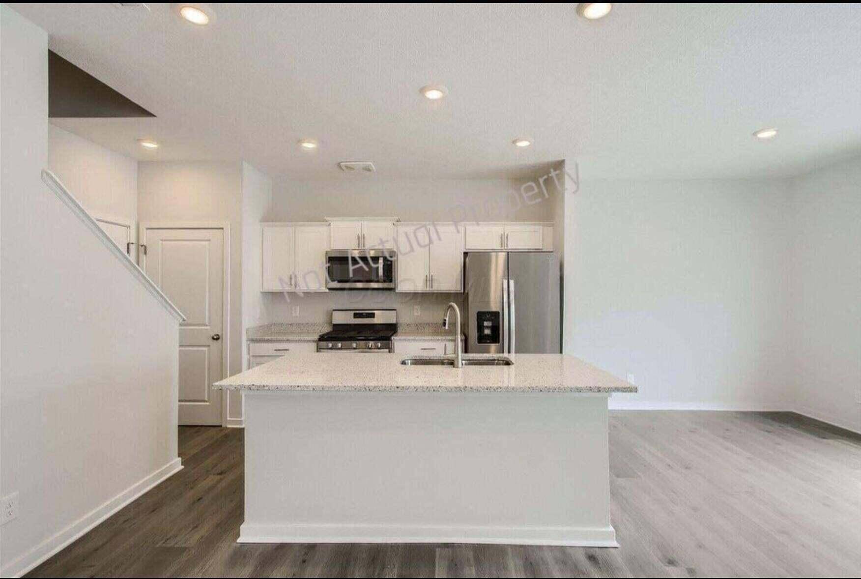 Columbus, OH 43228,6343 Darby Plains Street