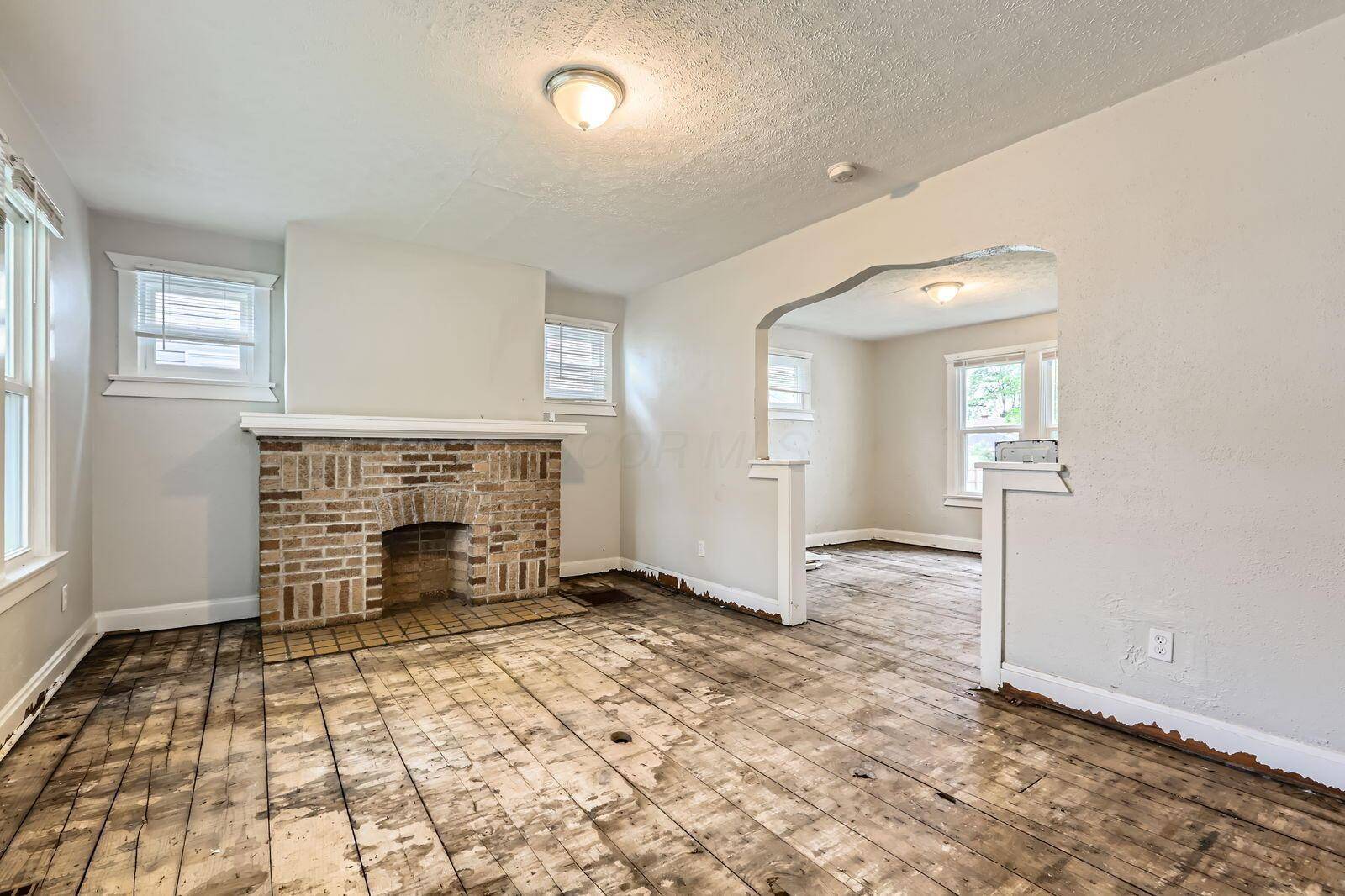 Columbus, OH 43204,737 S Richardson Avenue