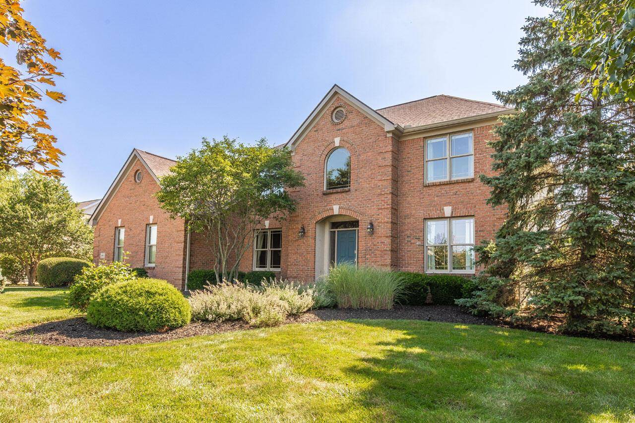 Powell, OH 43065,8465 Bakircay Lane