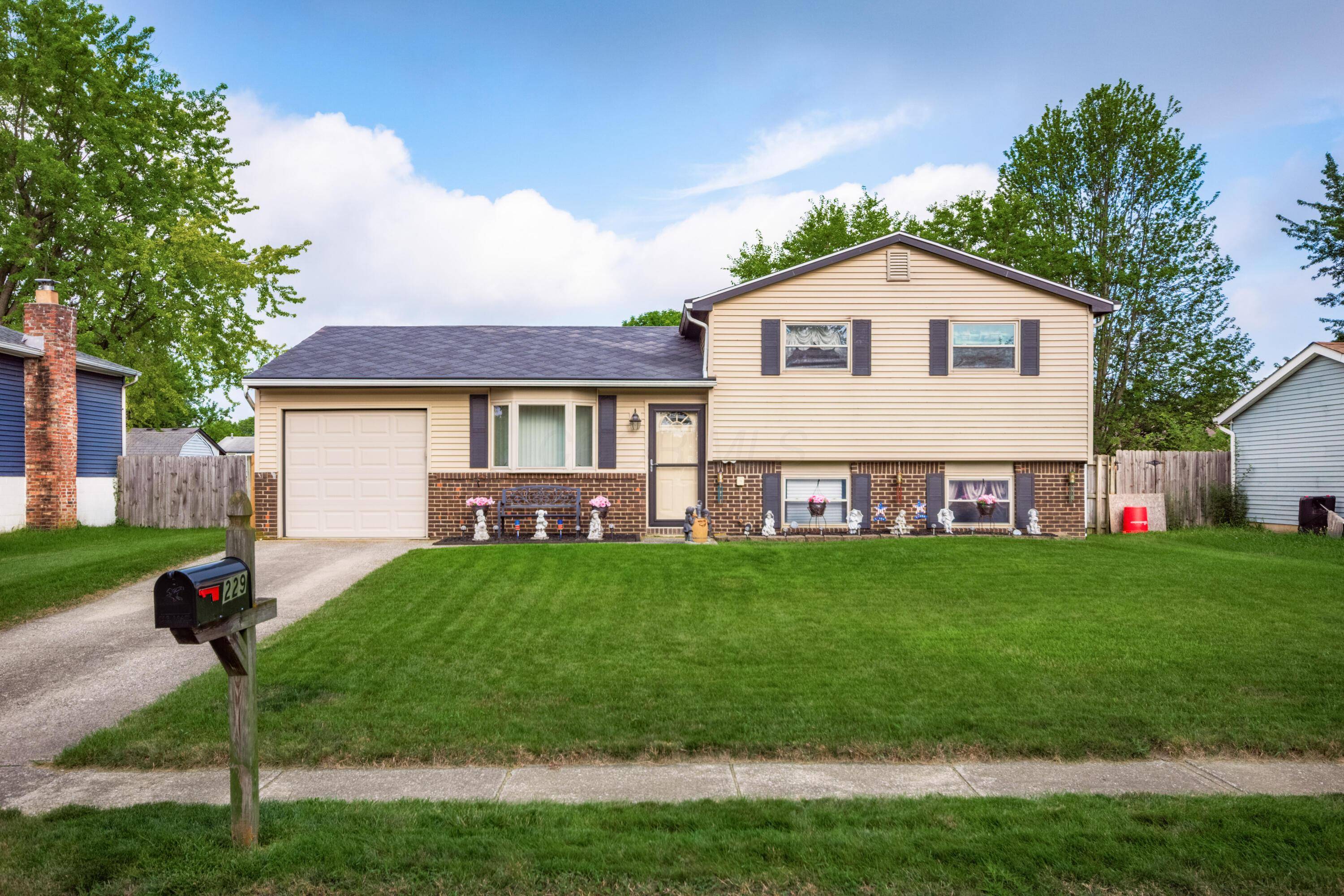 West Jefferson, OH 43162,229 Danbury Road
