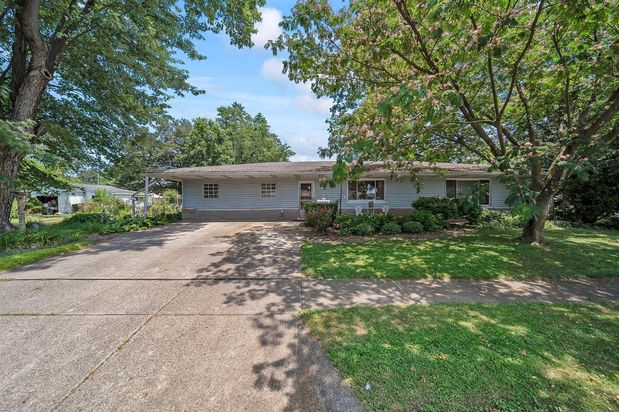 Columbus, OH 43224,3750 Dresden Street