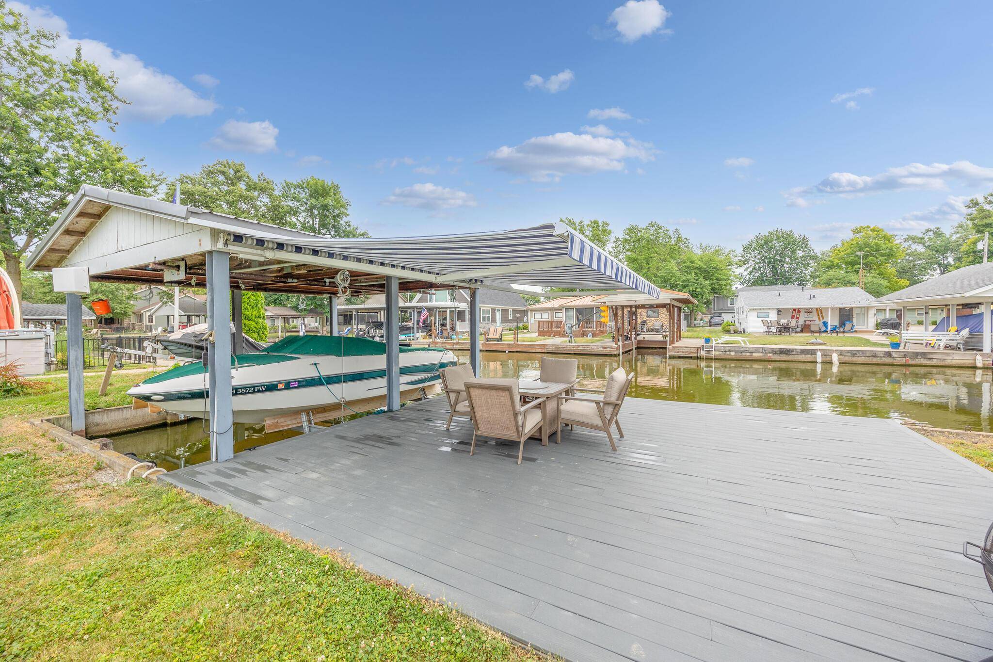 Huntsville, OH 43324,9194 Lake Avenue