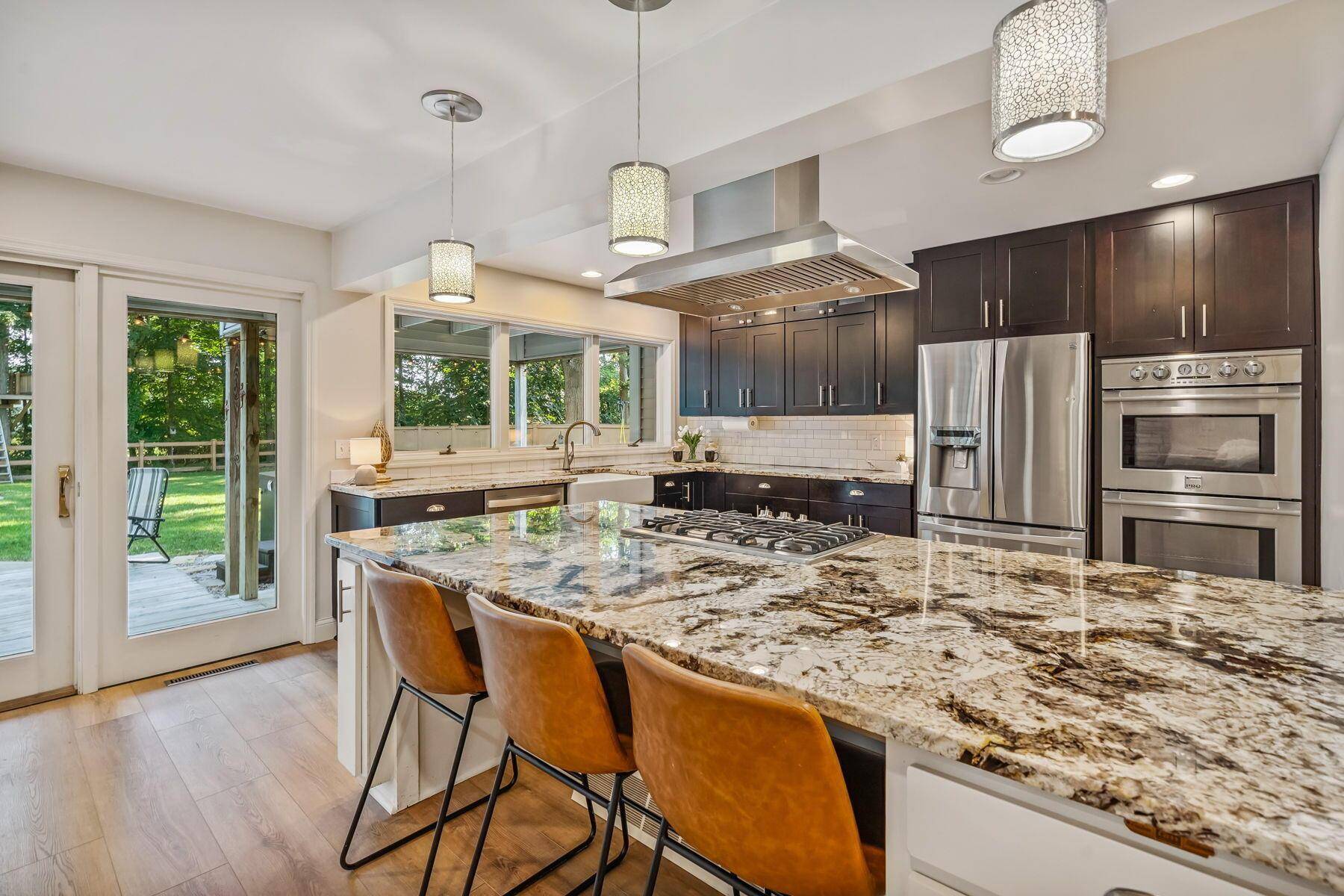 Columbus, OH 43235,1318 Hickory Ridge Lane