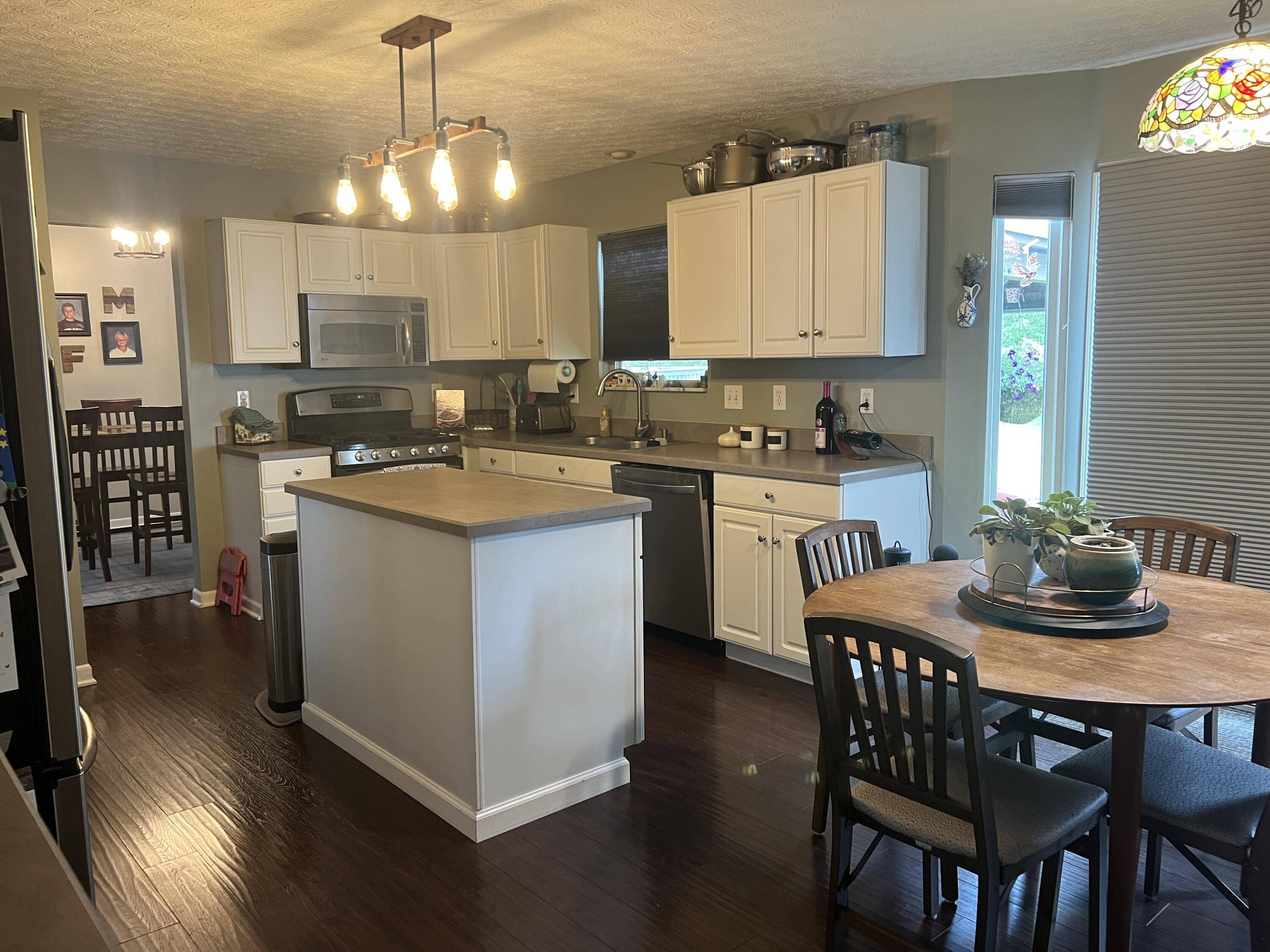 Westerville, OH 43081,5415 Bullfinch Drive